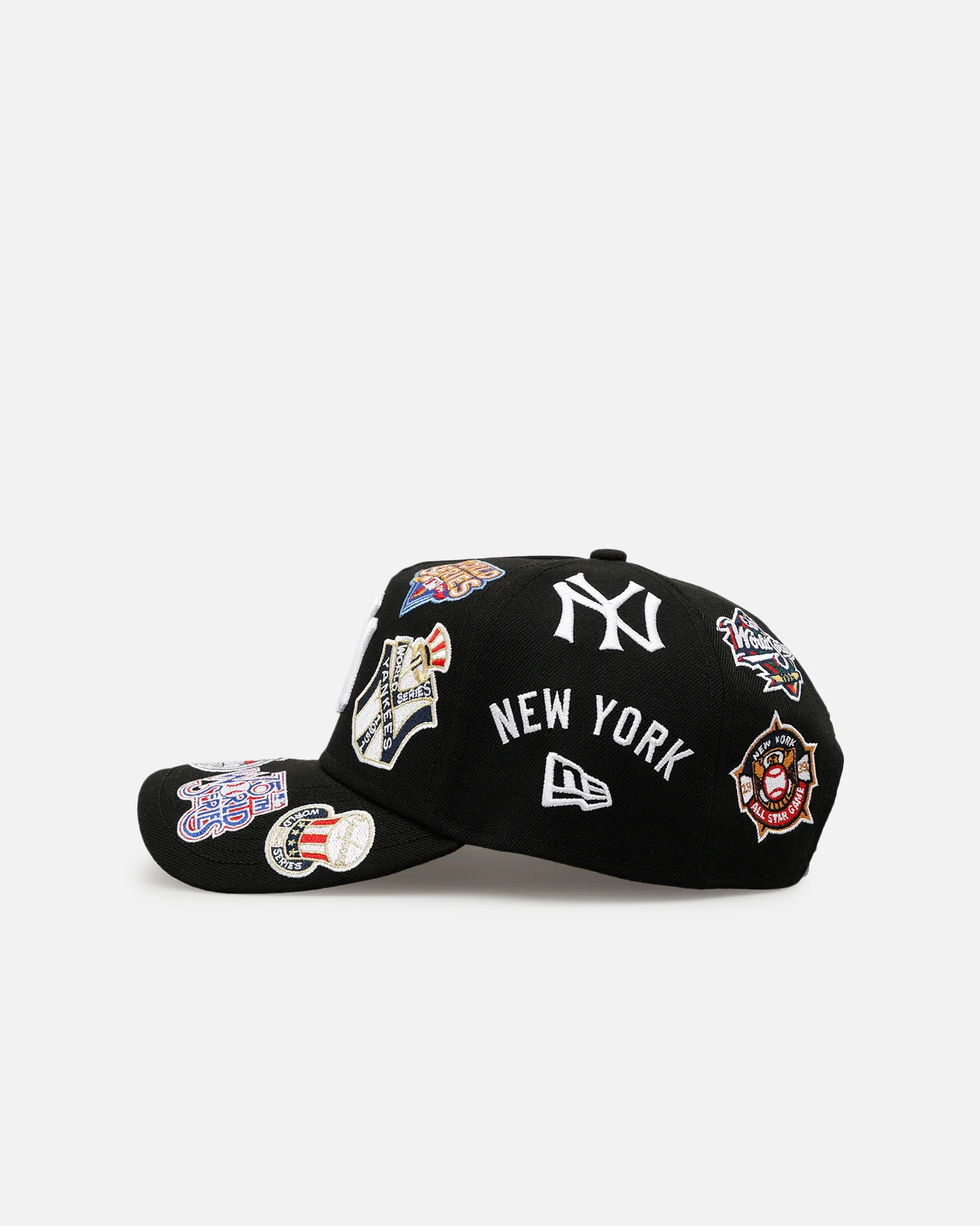 New Era New York Yankees 'All Over Embroidery' 9FORTY A-Frame Snapback Black - Image 4