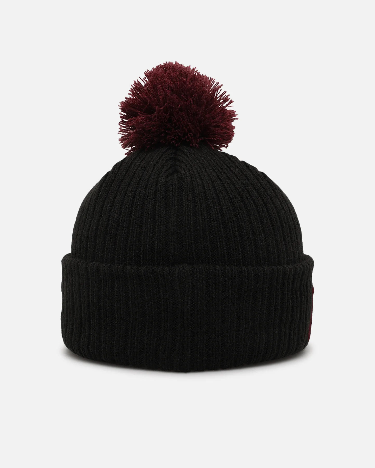New Era New York Yankees Beanie Black - Image 4