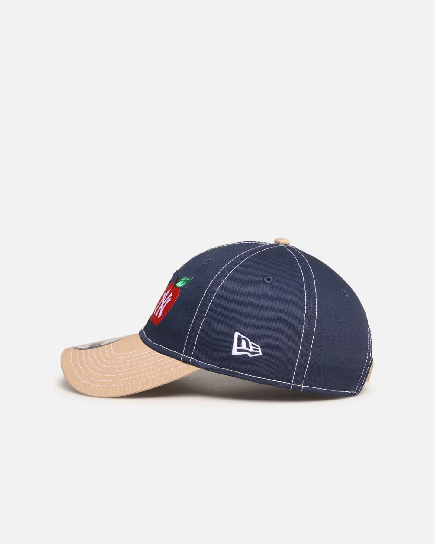 New Era New York Yankees ' Big Apple' 9TWENTY Strapback Blue/Tan - Image 3