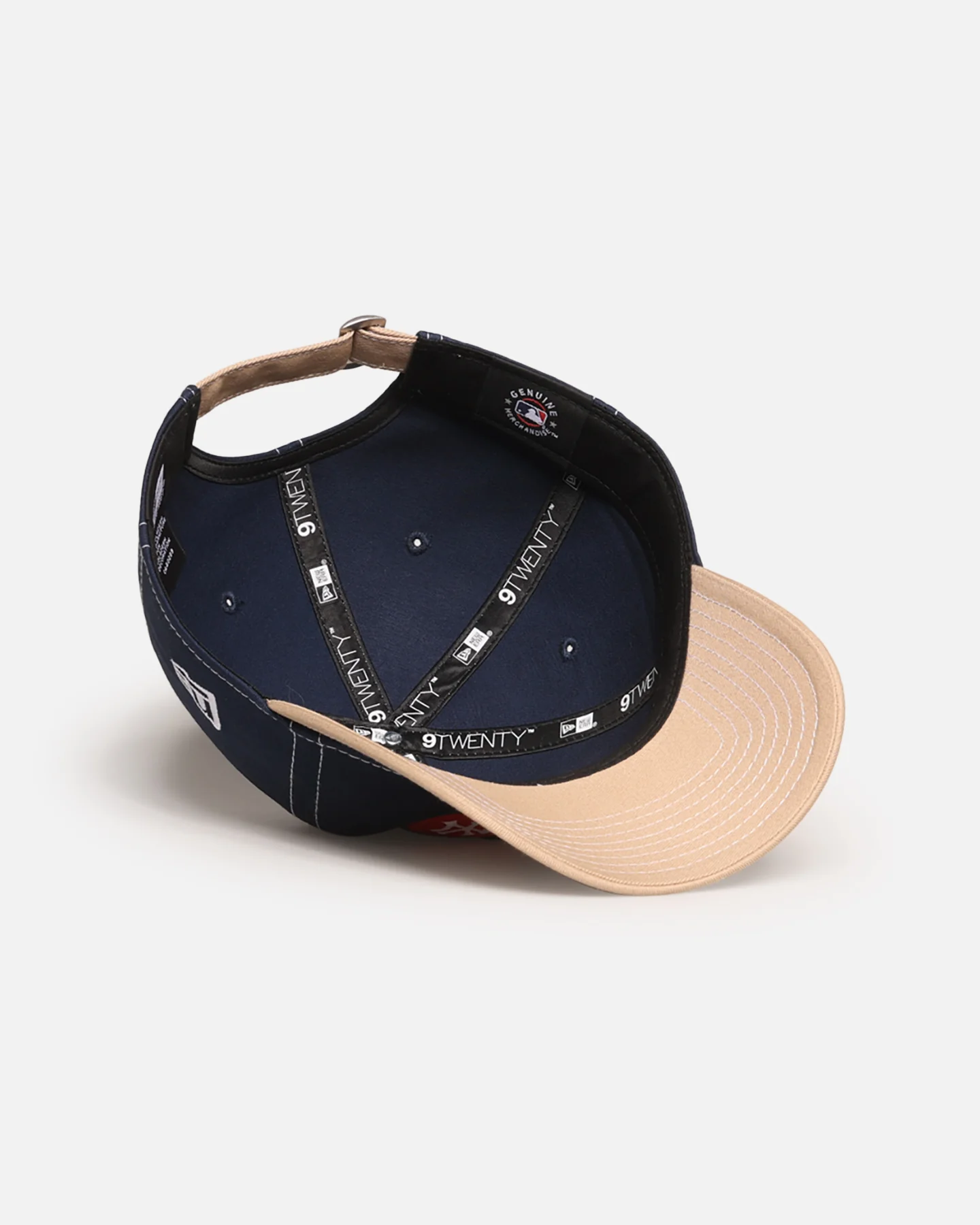 New Era New York Yankees ' Big Apple' 9TWENTY Strapback Blue/Tan - Image 6