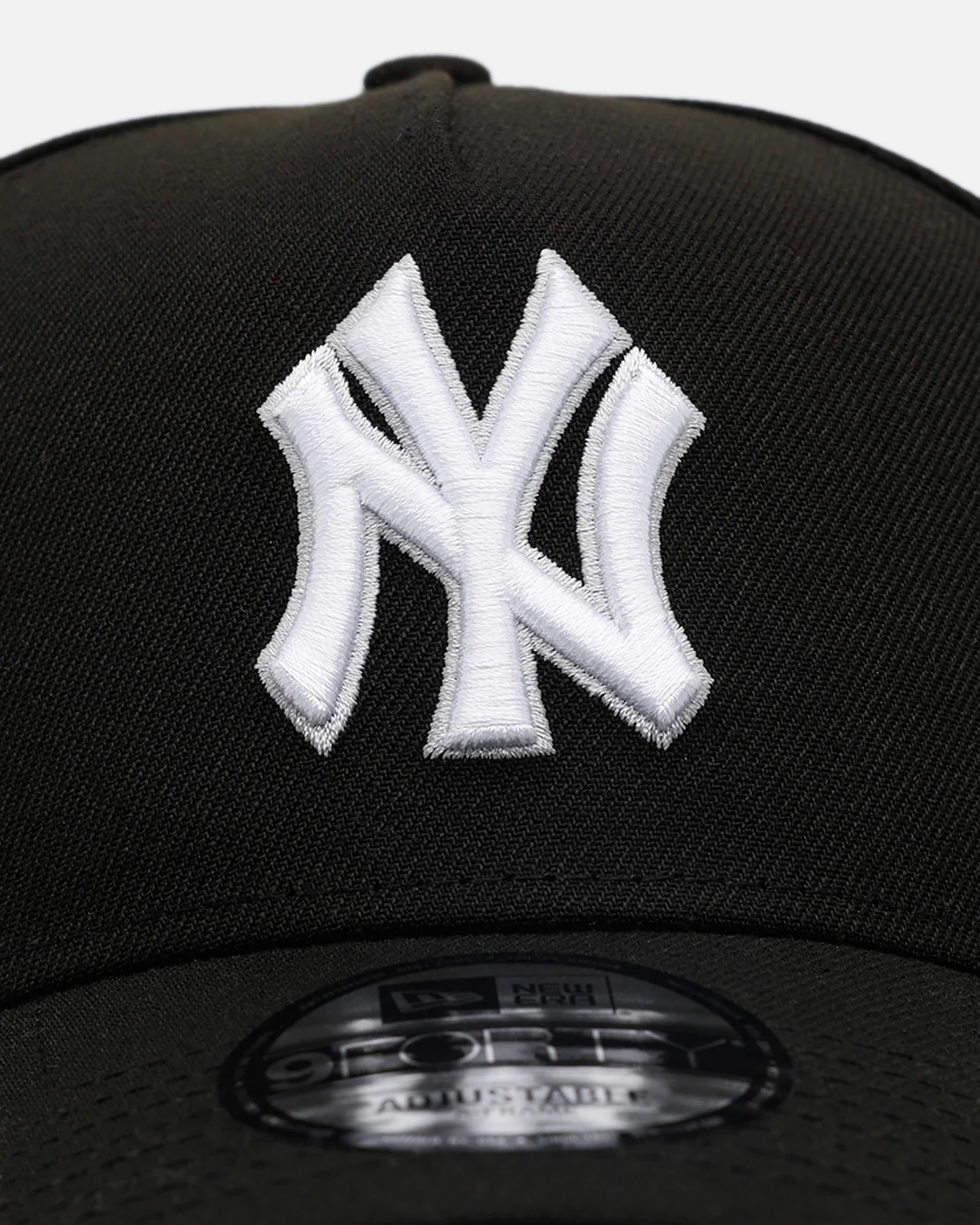 New Era New York Yankees 'Black And Team Color' 9FORTY A-Frame Snapback Black/Official Team Color - Image 5