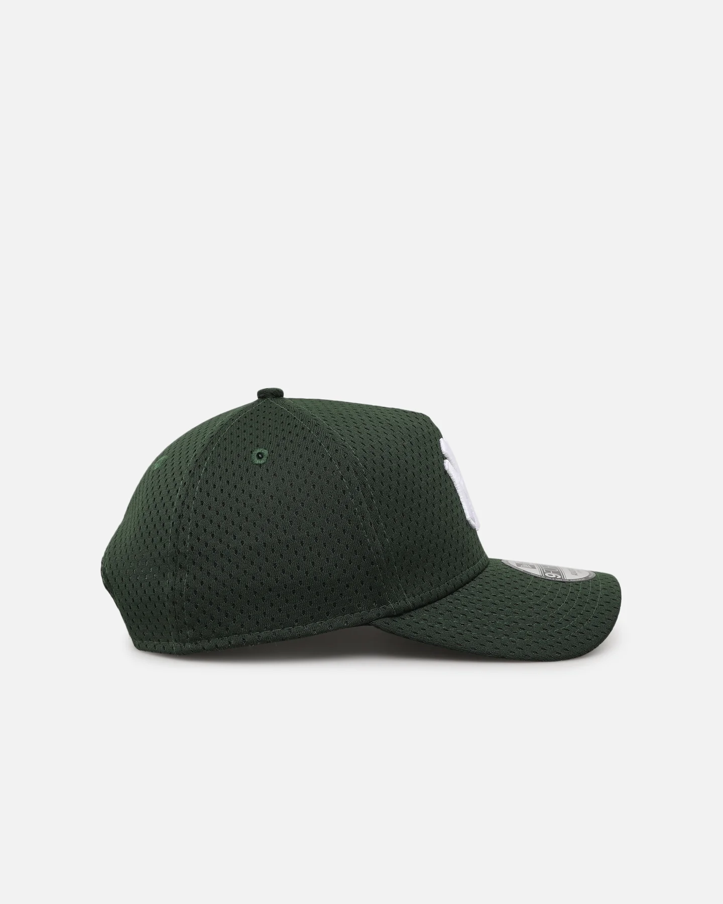 New Era New York Yankees 'Green Mesh' 9FORTY A-Frame Snapback Dark Green - Image 3