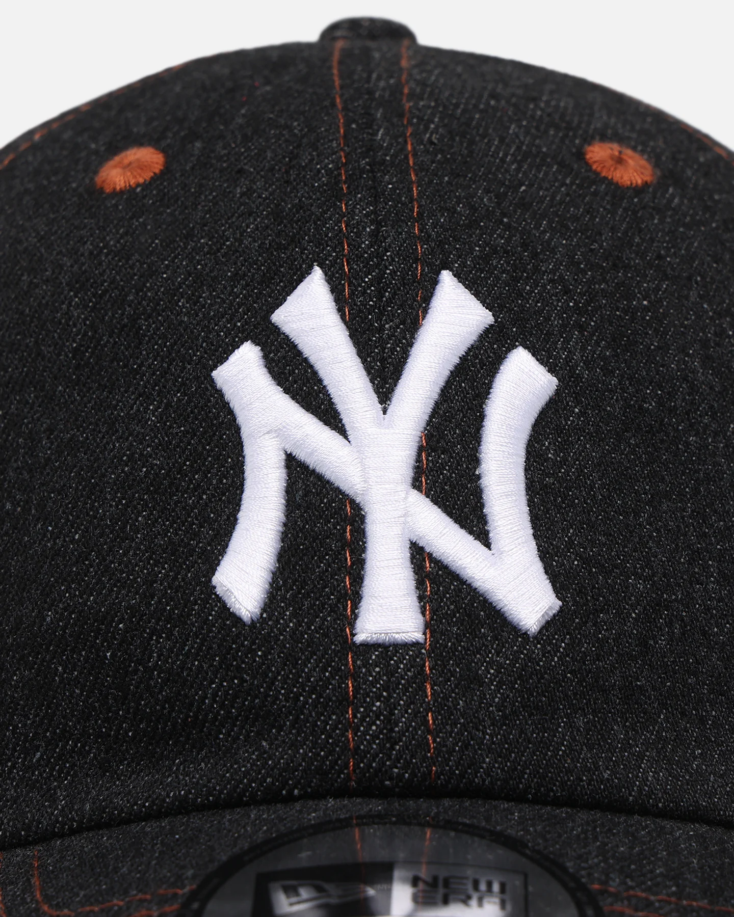New Era New York Yankees "Black Denim" Classic Casual Strapback Black Denim/Rust Contrast - Image 7