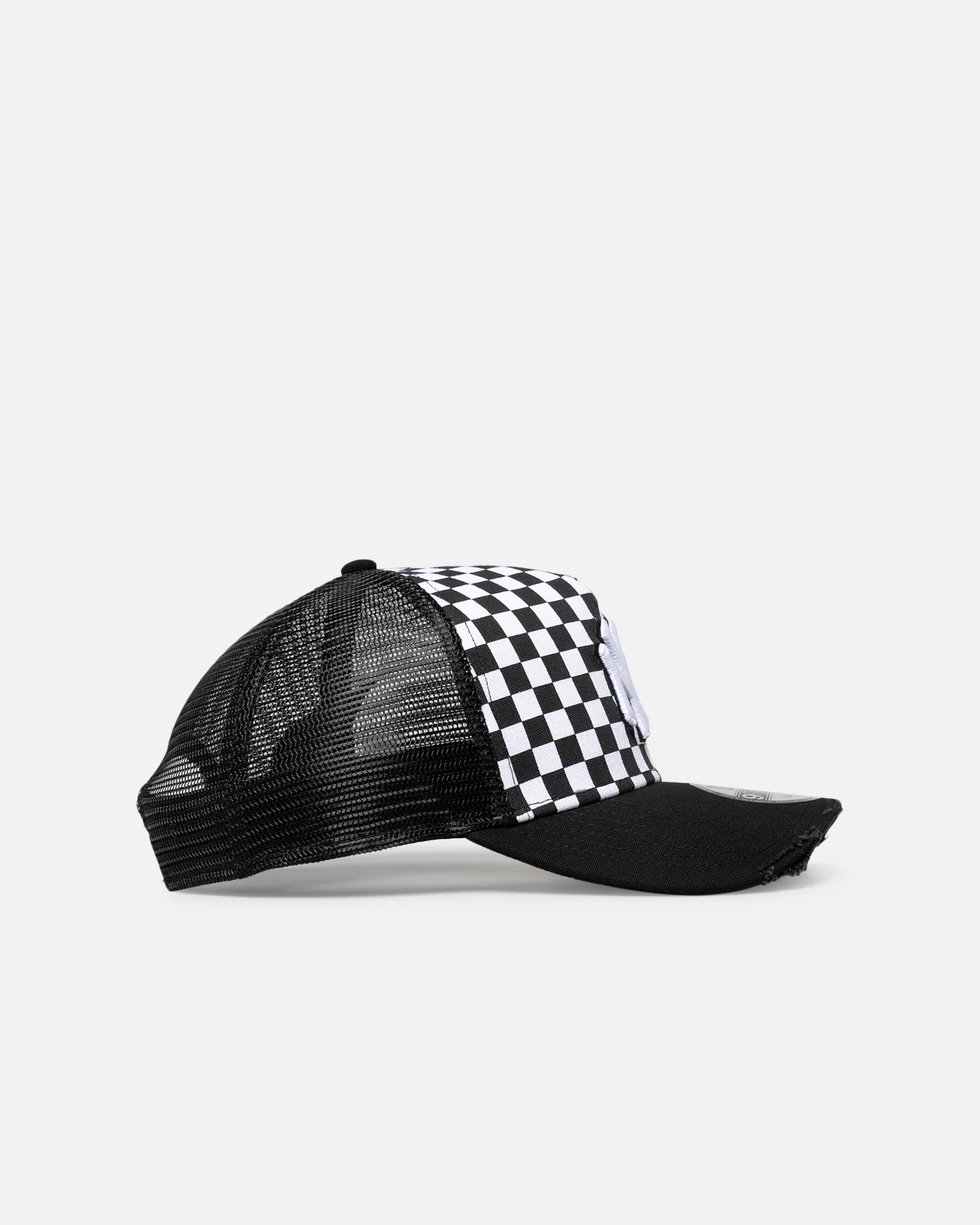 New Era New York Yankees 'Checker Trucker' 9FORTY A-Frame Trucker Snapback White - Image 3