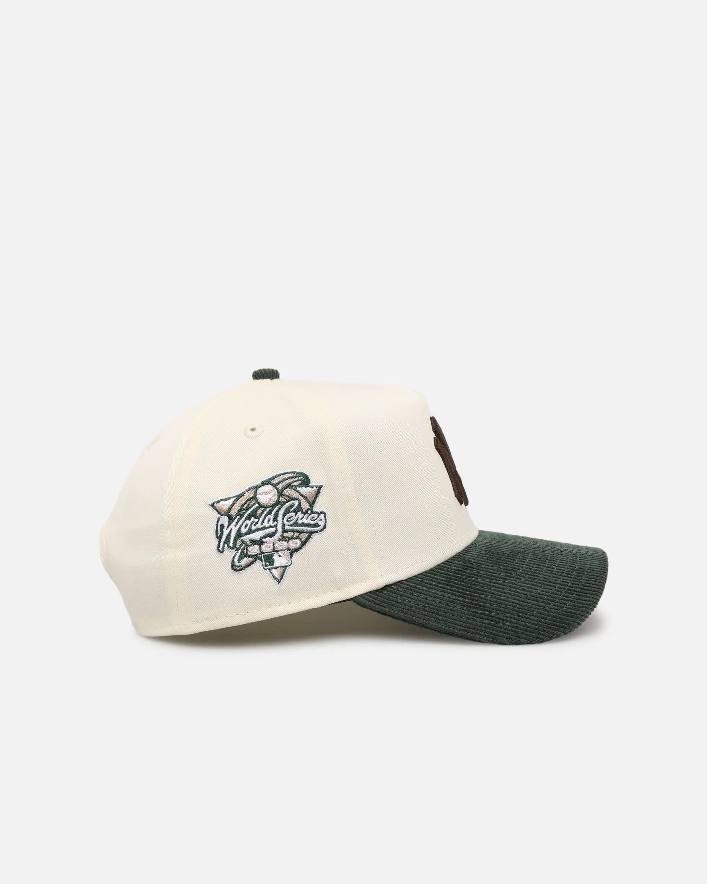 New Era New York Yankees 'Chrome White Green' Corduroy Visor 9FORTY A-Frame Snapback Chrome - Image 3