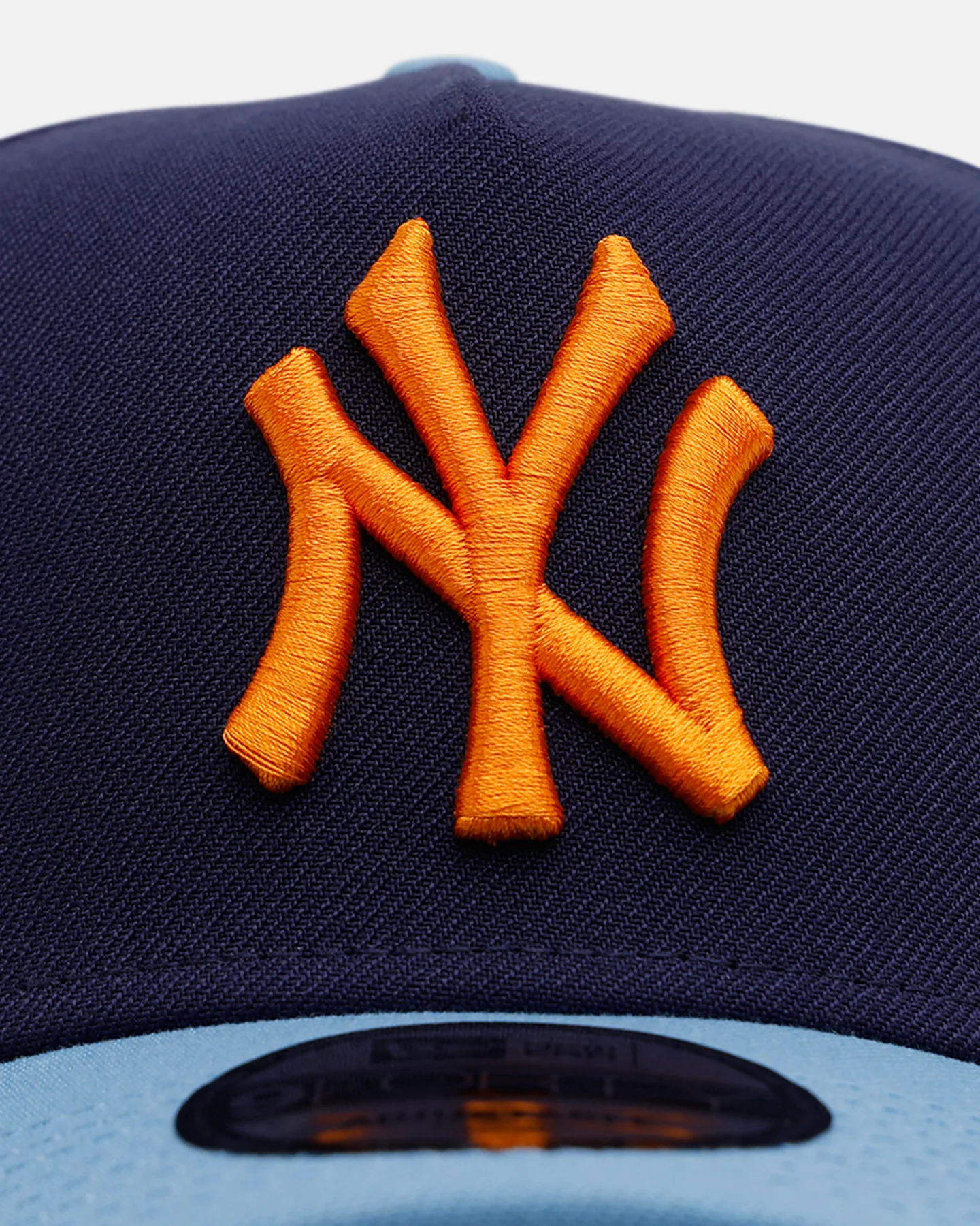 New Era New York Yankees 'Coral' 9FORTY A-Frame Snapback Navy/Sky - Image 5