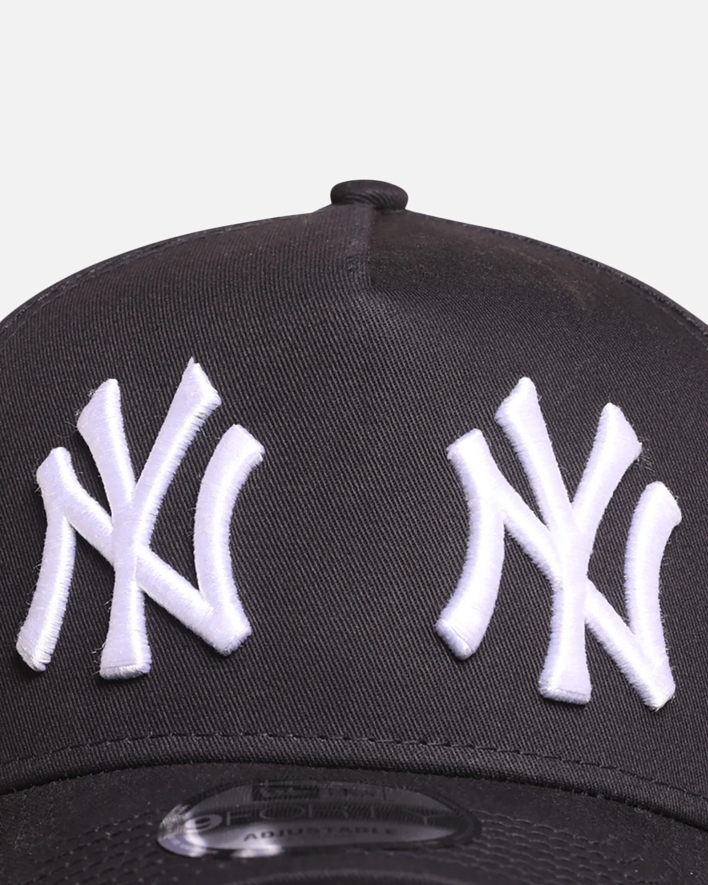 New Era New York Yankees 'Double Logo' 9FORTY A-Frame Snapback Official Team Colour - Image 5