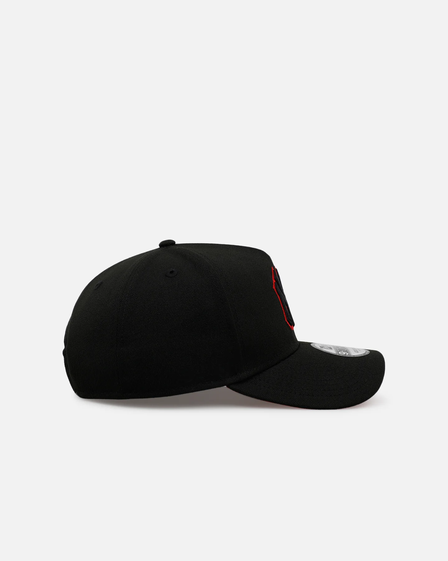 New Era New York Yankees 'Easy Black And Scarlet' 9FORTY A-Frame Snapback Black/Scarlet - Image 3