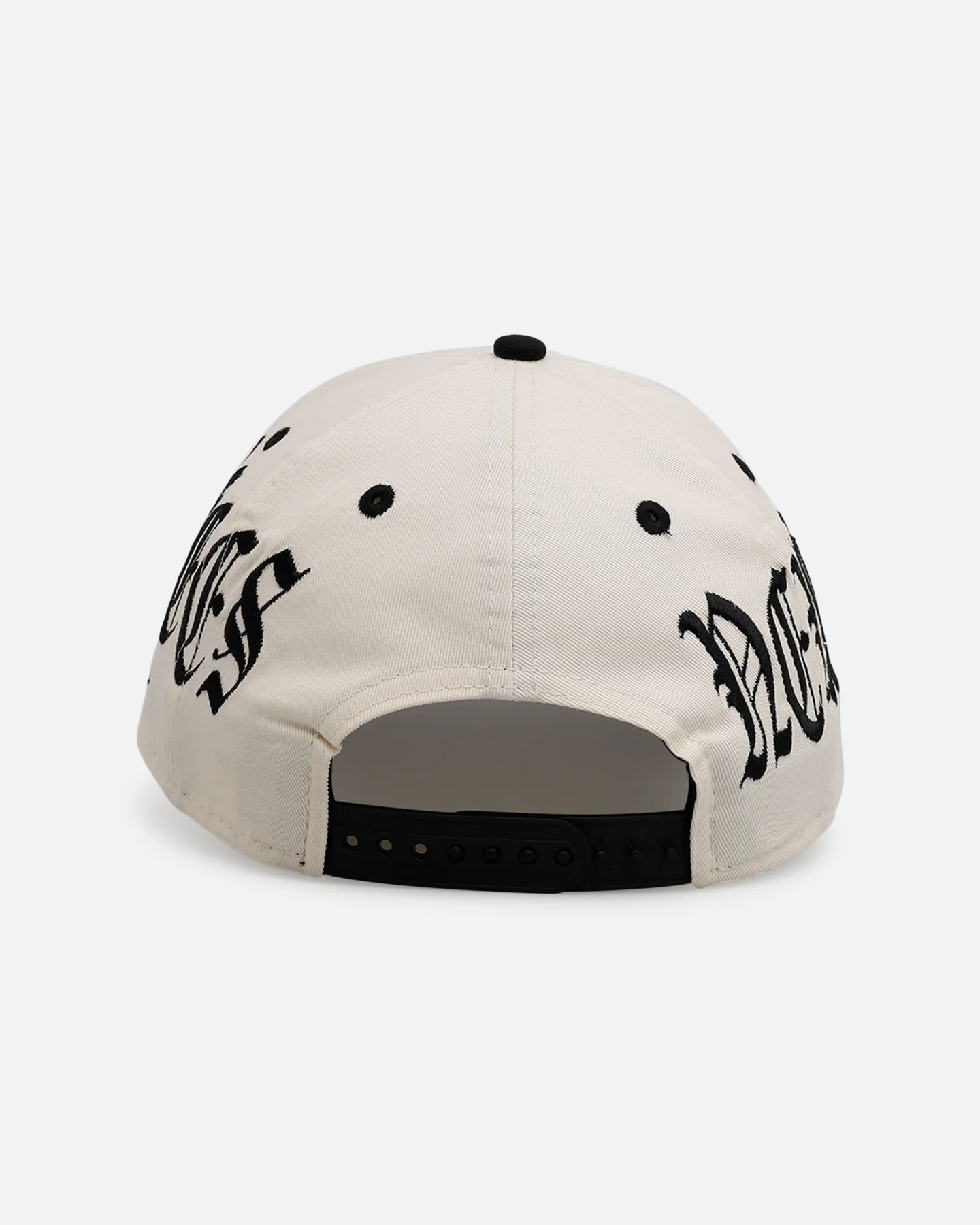 New Era New York Yankees 'Gothic Script Two Tone' 9FORTY A-Frame Snapback Chrome/Black - Image 2