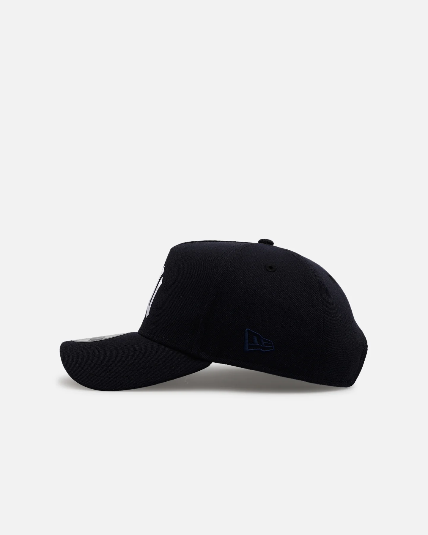 New Era New York Yankees 'Homage' 9FORTY A-Frame Snapback Navy - Image 4