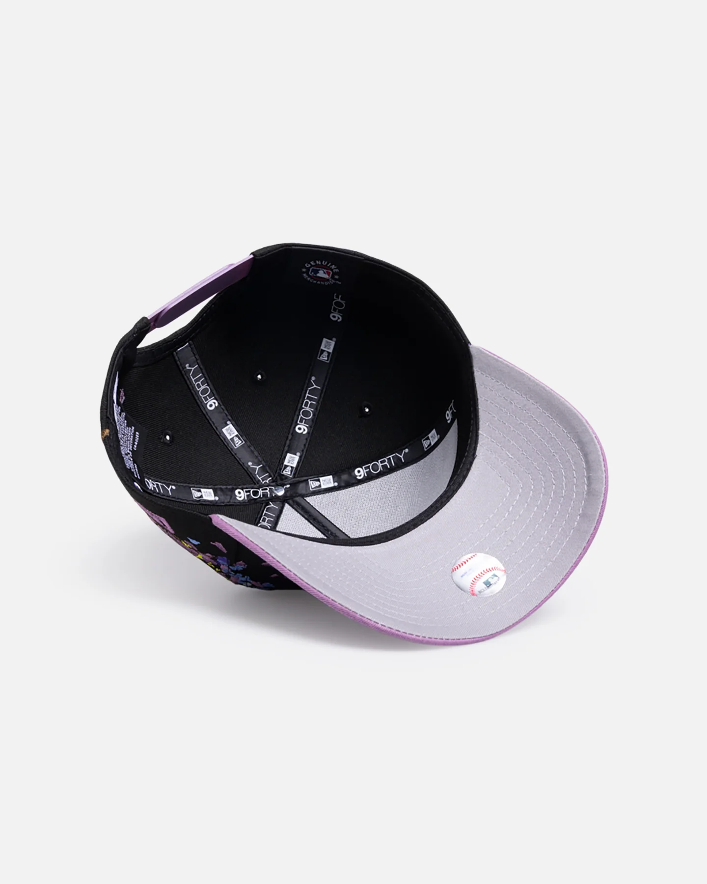 New Era New York Yankees 'Jacaranda' 9FORTY A-Frame Snapback Pastel Purple - Image 6