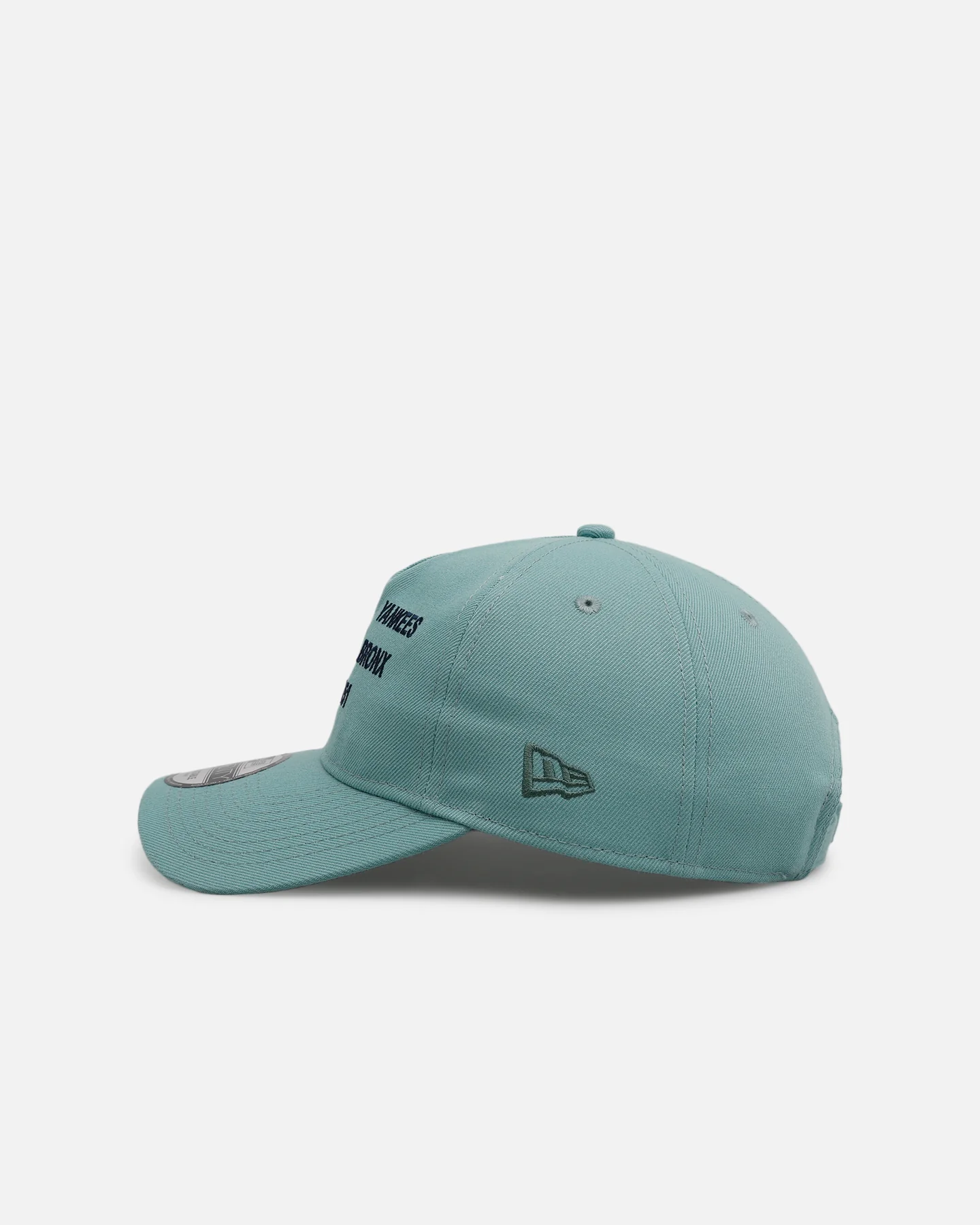 New Era New York Yankees 'Location' 9TWENTY Strapback Light Green - Image 4