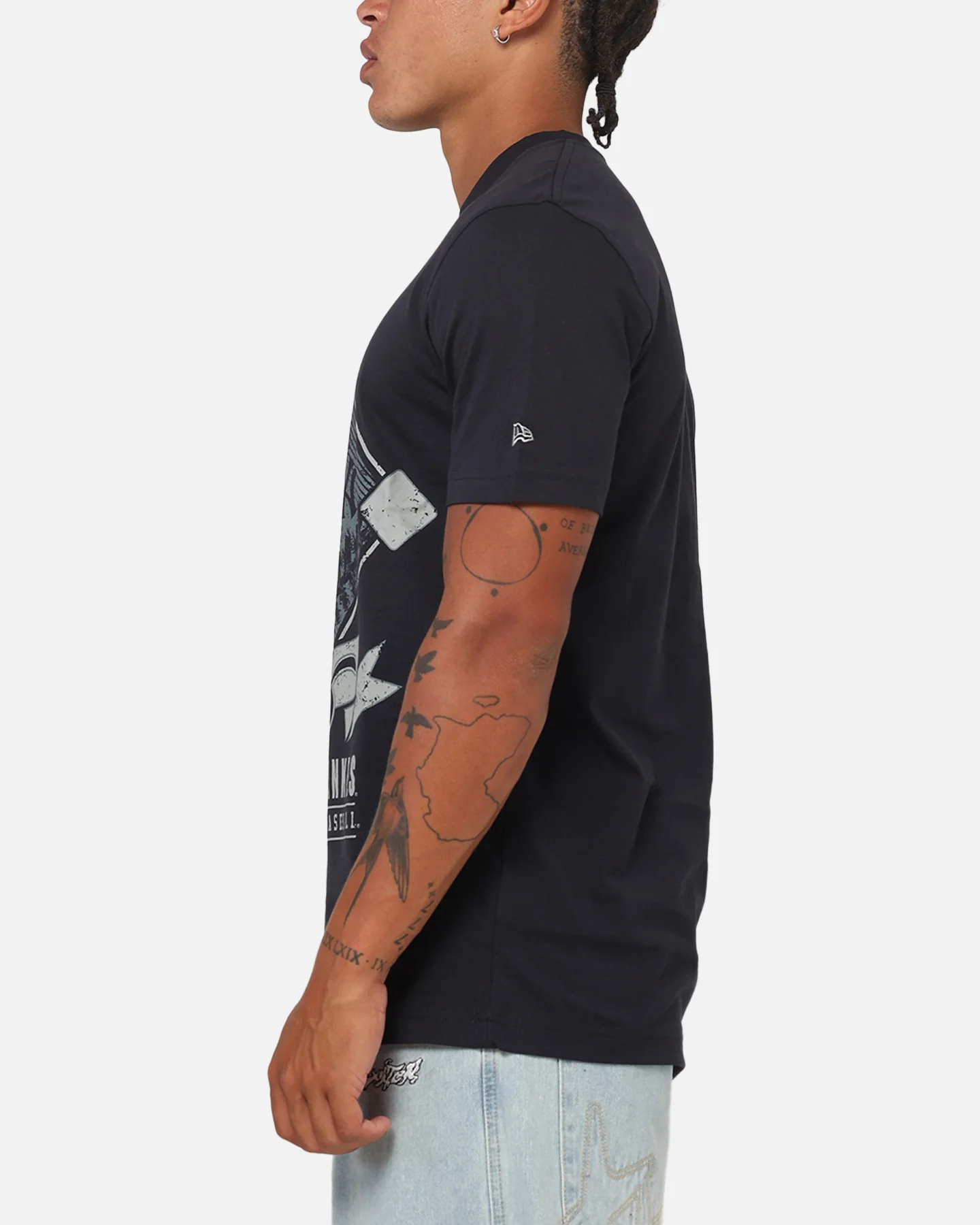 New Era New York Yankees 'Looney Tunes' Bugs Bunny T-Shirt Navy - Image 5