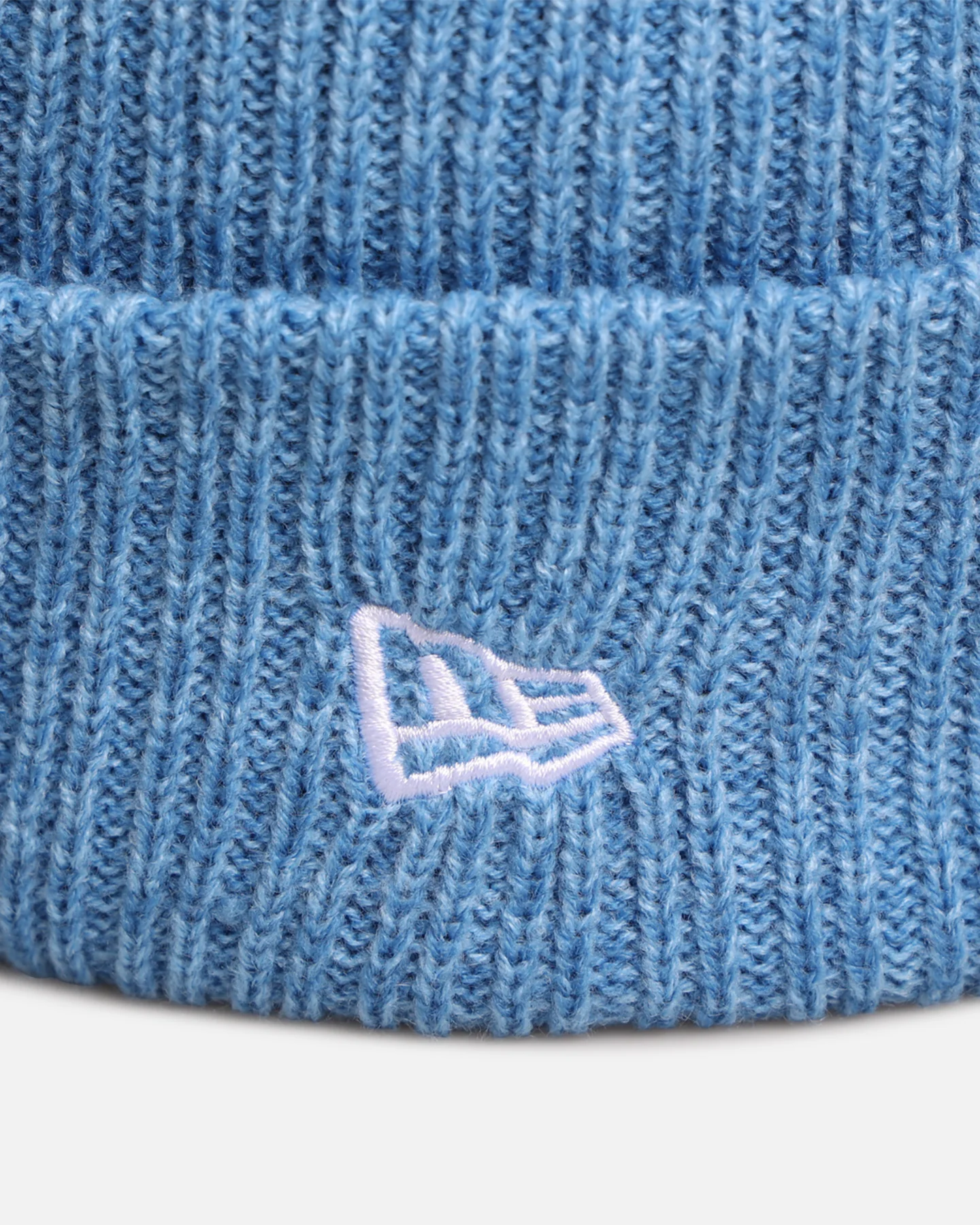 New Era New York Yankees 'Melange' Knitted Beanie Blue - Image 6