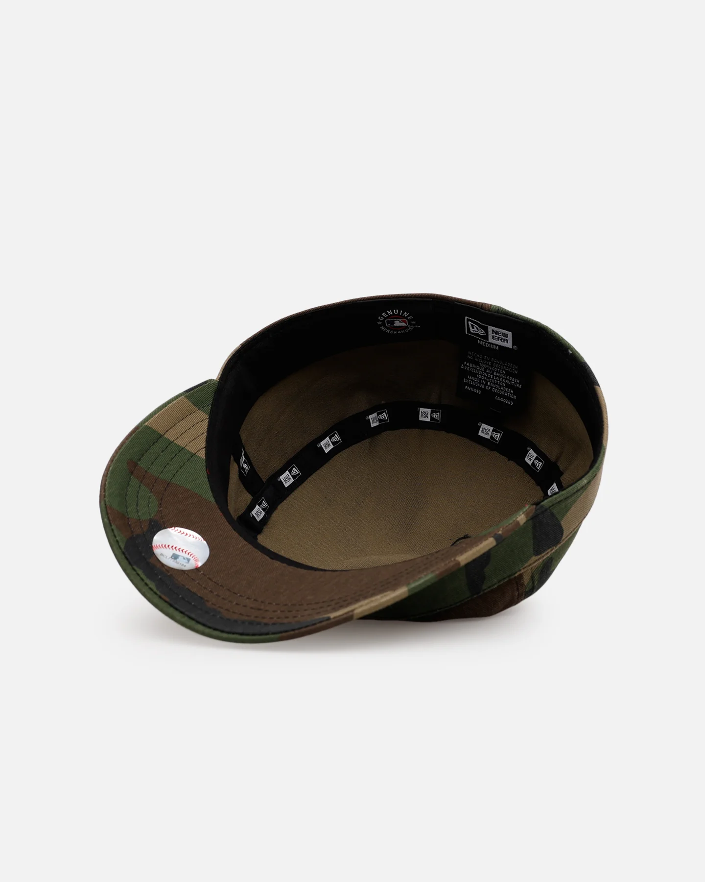 New Era New York Yankees 'Military' Fitted Cap Camo - Image 6