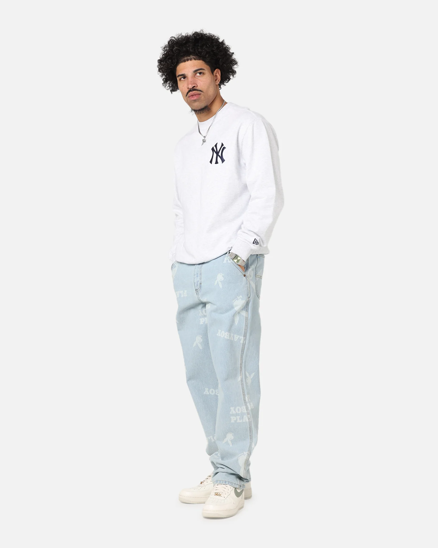 New Era New York Yankees MLB Team Logo Crewneck Grey - Image 2