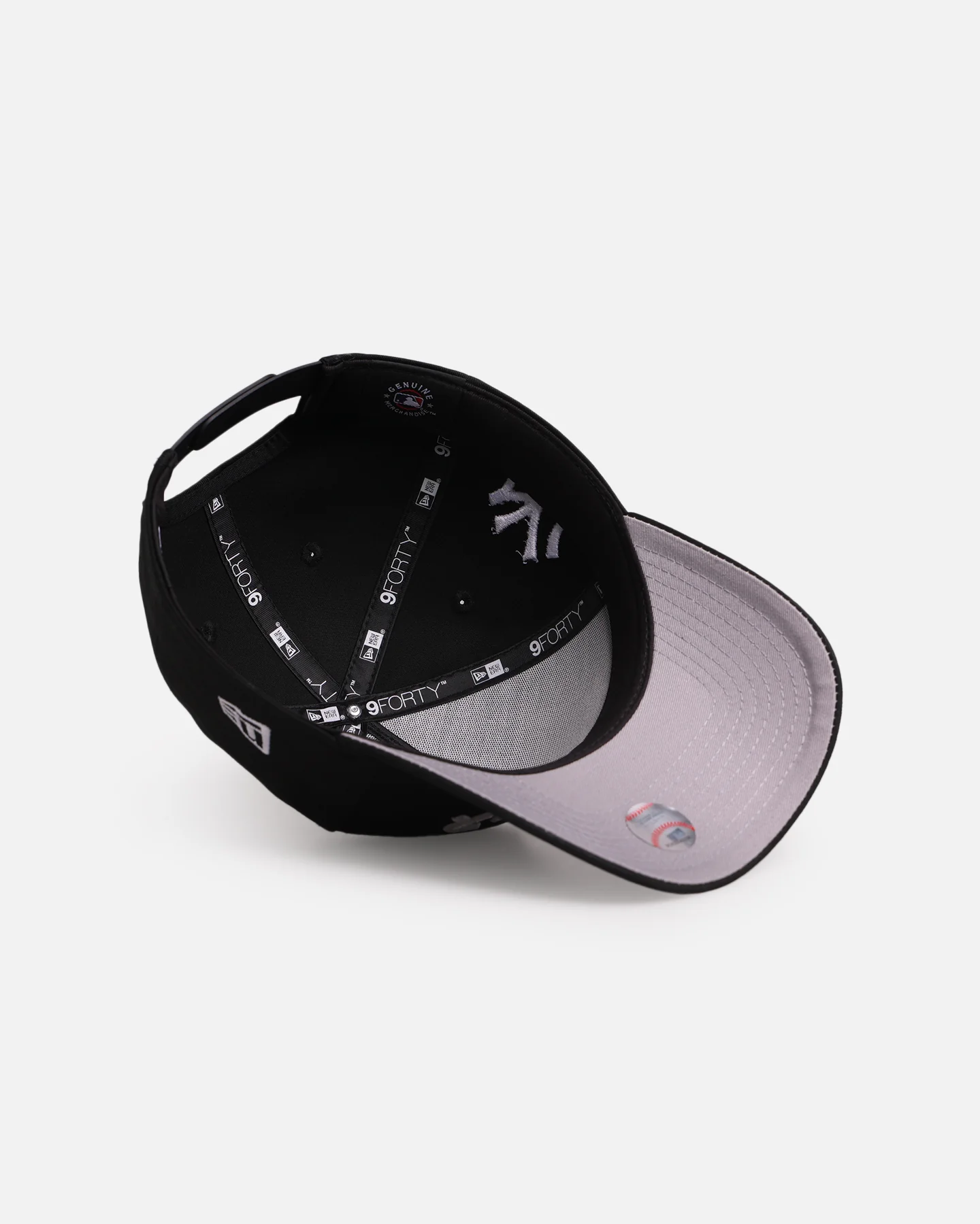 New Era New York Yankees 'Ohtani & Kanji' 9FORTY A-Frame Snapback Black/White - Image 6