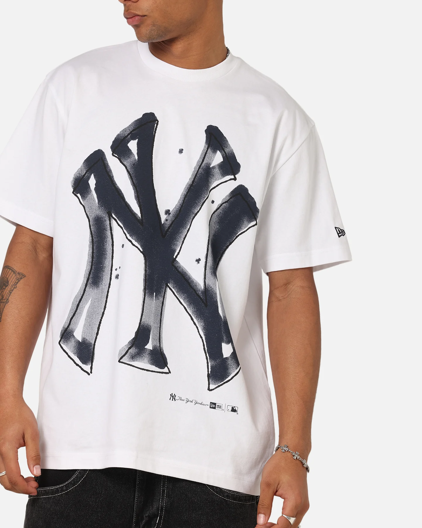 New Era New York Yankees Oversized Paint T-Shirt White - Image 6