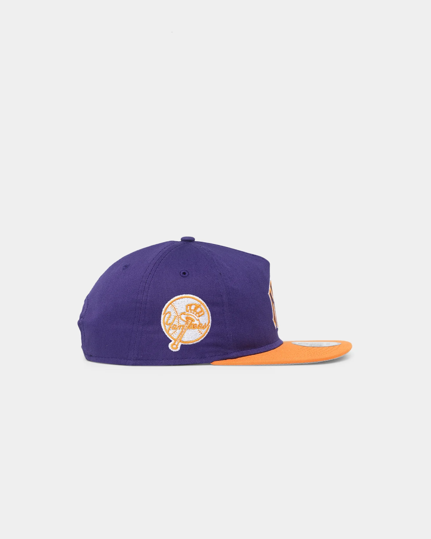 New Era New York Yankees "Purple Valley" Old Golfer Snapback Purple/Orange - Image 4