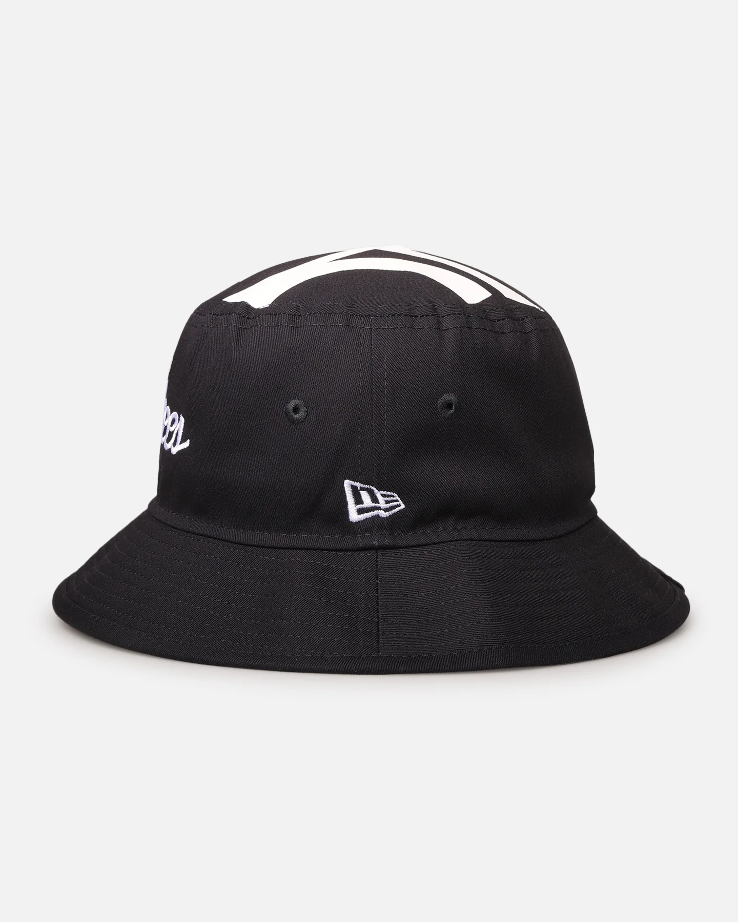 New Era New York Yankees 'Script' Bucket Hat Official Team Colour - Image 2