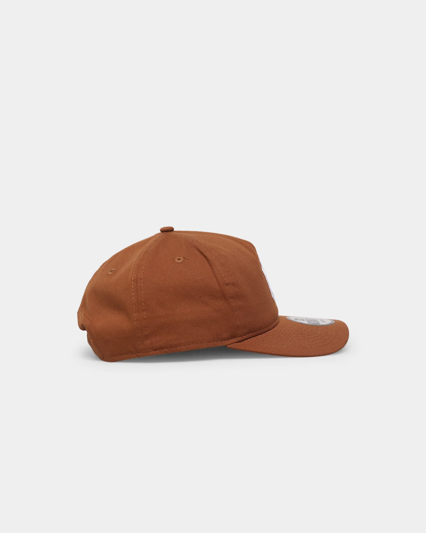 New Era New York Yankees 'Spider Crown' Old Golfer Snapback Chocolate - Image 7