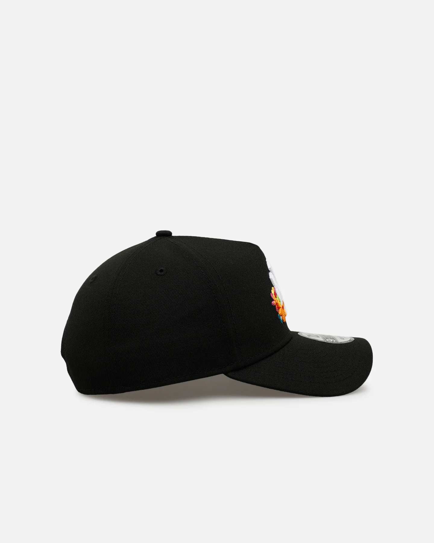New Era New York Yankees 'Summer Flowers' 9FORTY A-Frame Snapback Black - Image 3