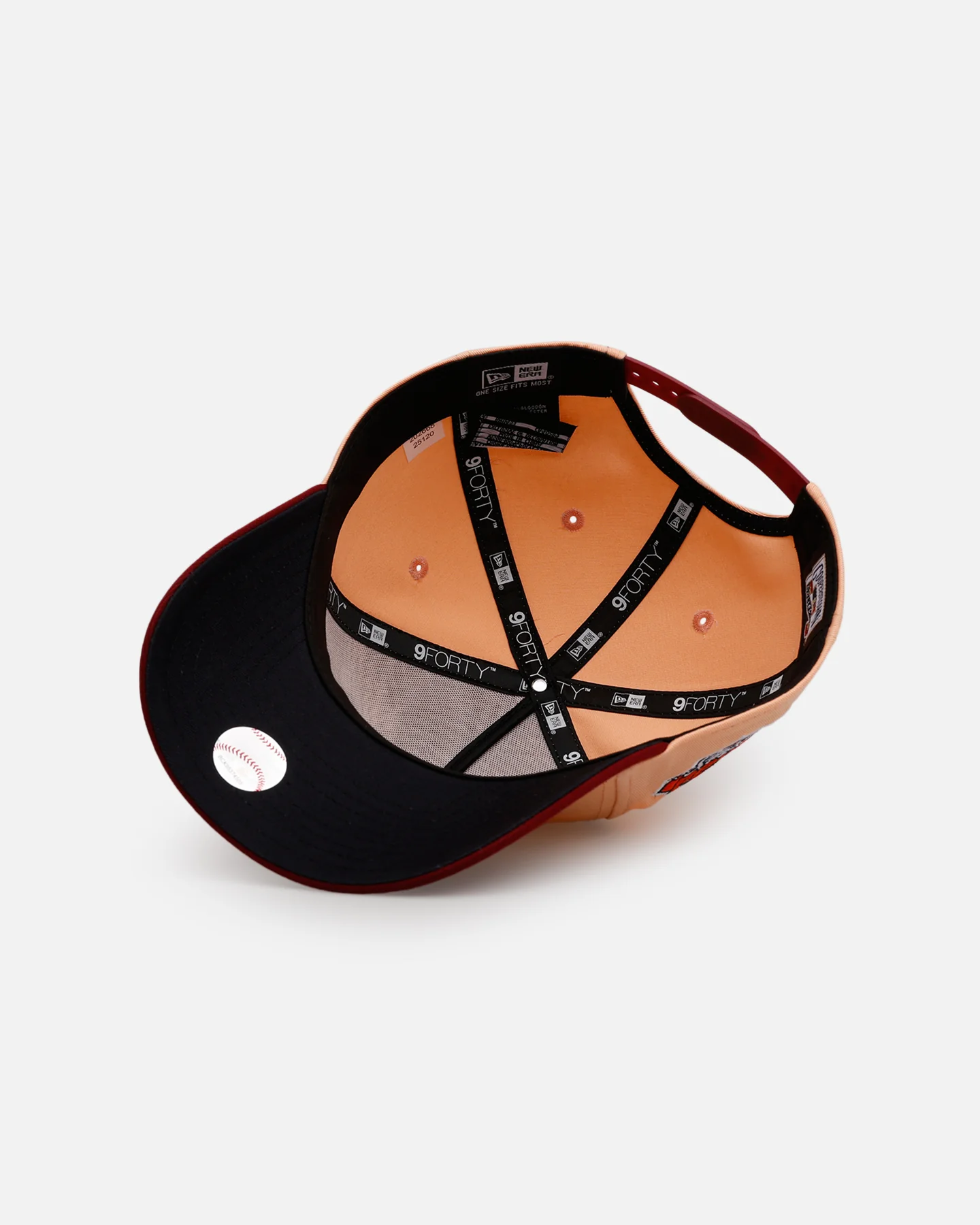 New Era New York Yankees 'Volcano' 9FORTY A-Frame Snapback Peach - Image 6