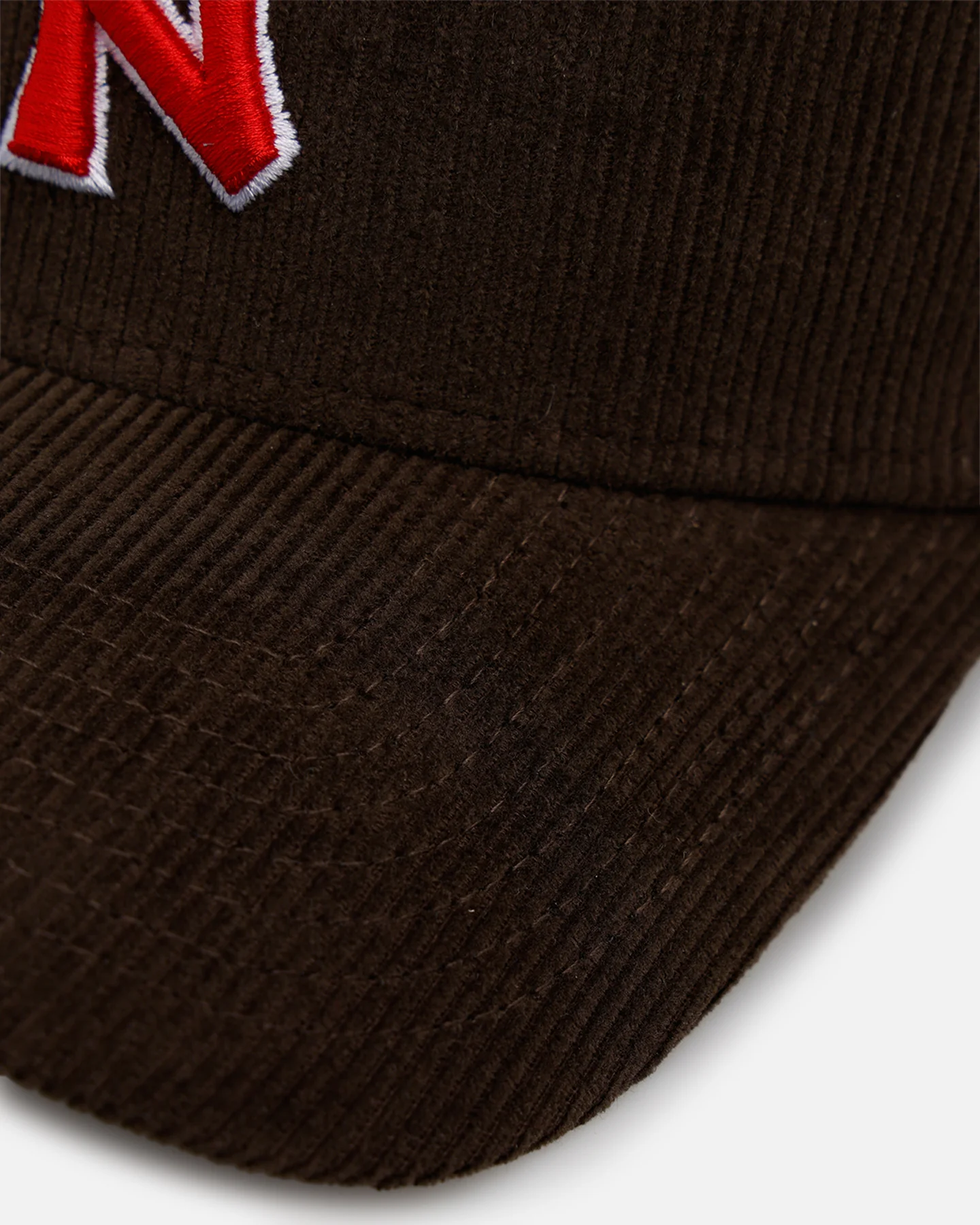 New Era New York Yankees 'Walnut Cord' 9FORTY A-Frame Corduroy Snapback Walnut - Image 2