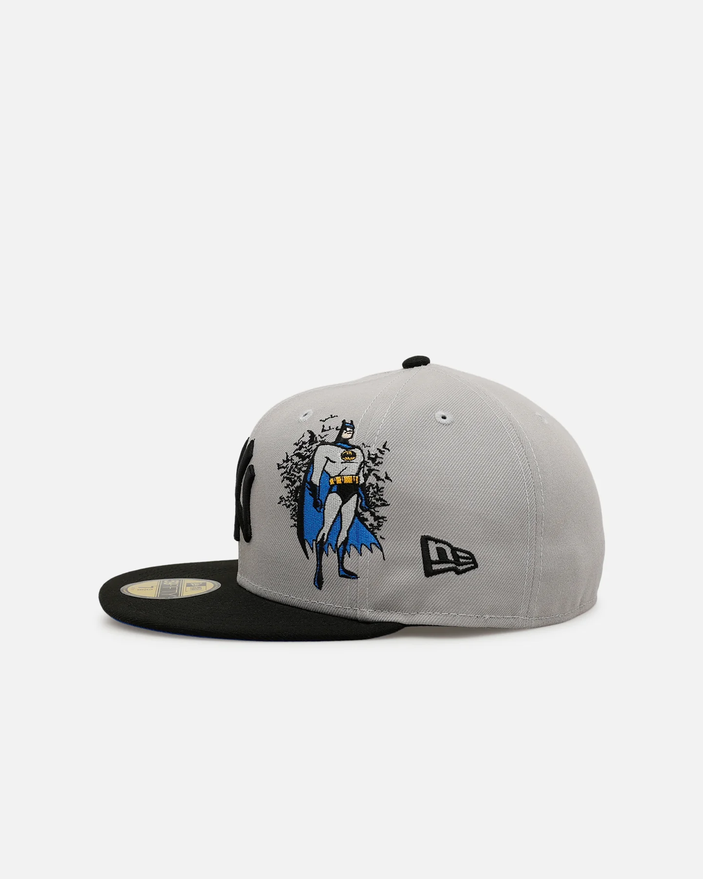 New Era New York Yankees X Batman 59FIFTY Fitted Gray - Image 4