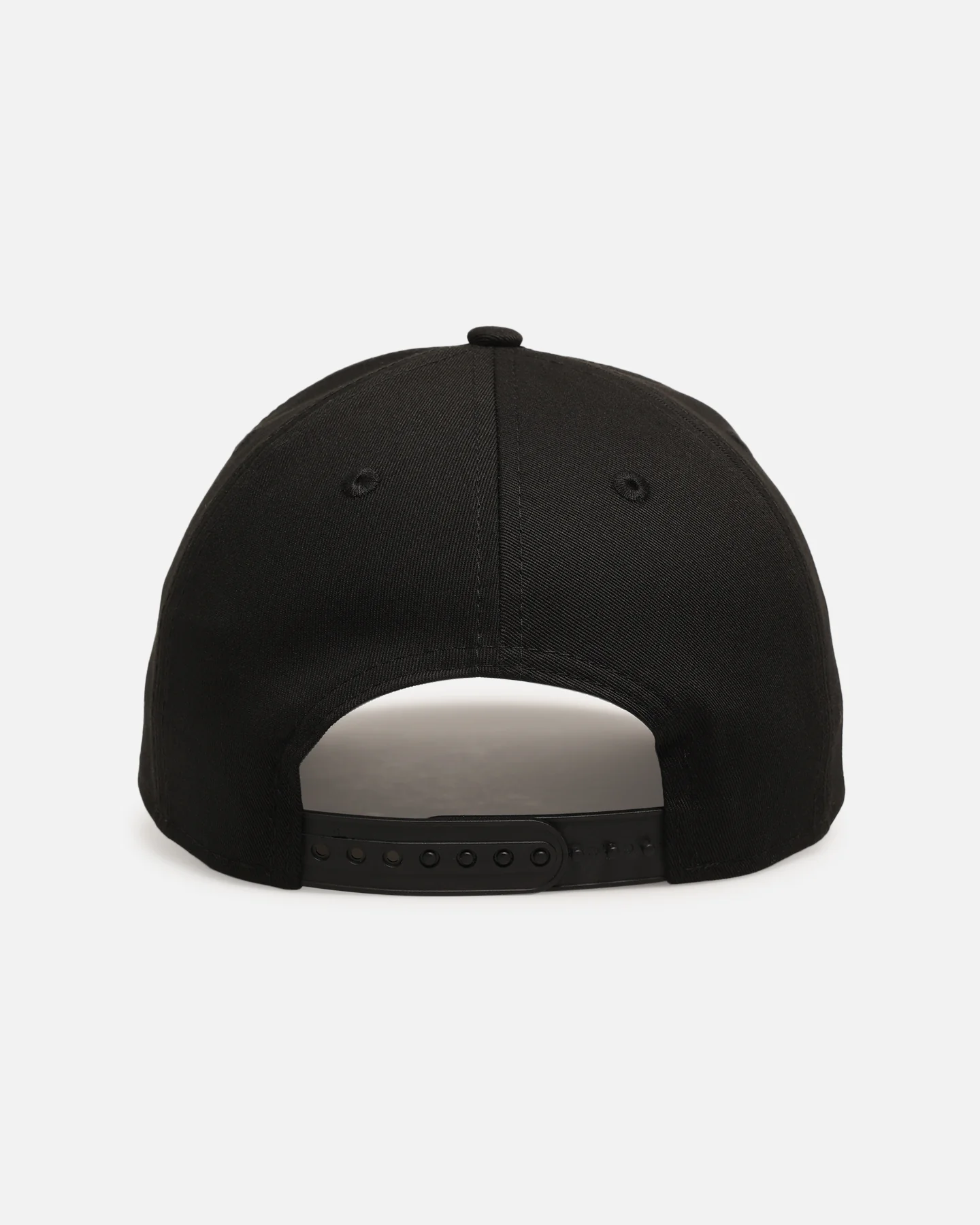 New Era New Zealand All Blacks 'Silver Badge' 9FORTY A-Frame Snapback Black - Image 2