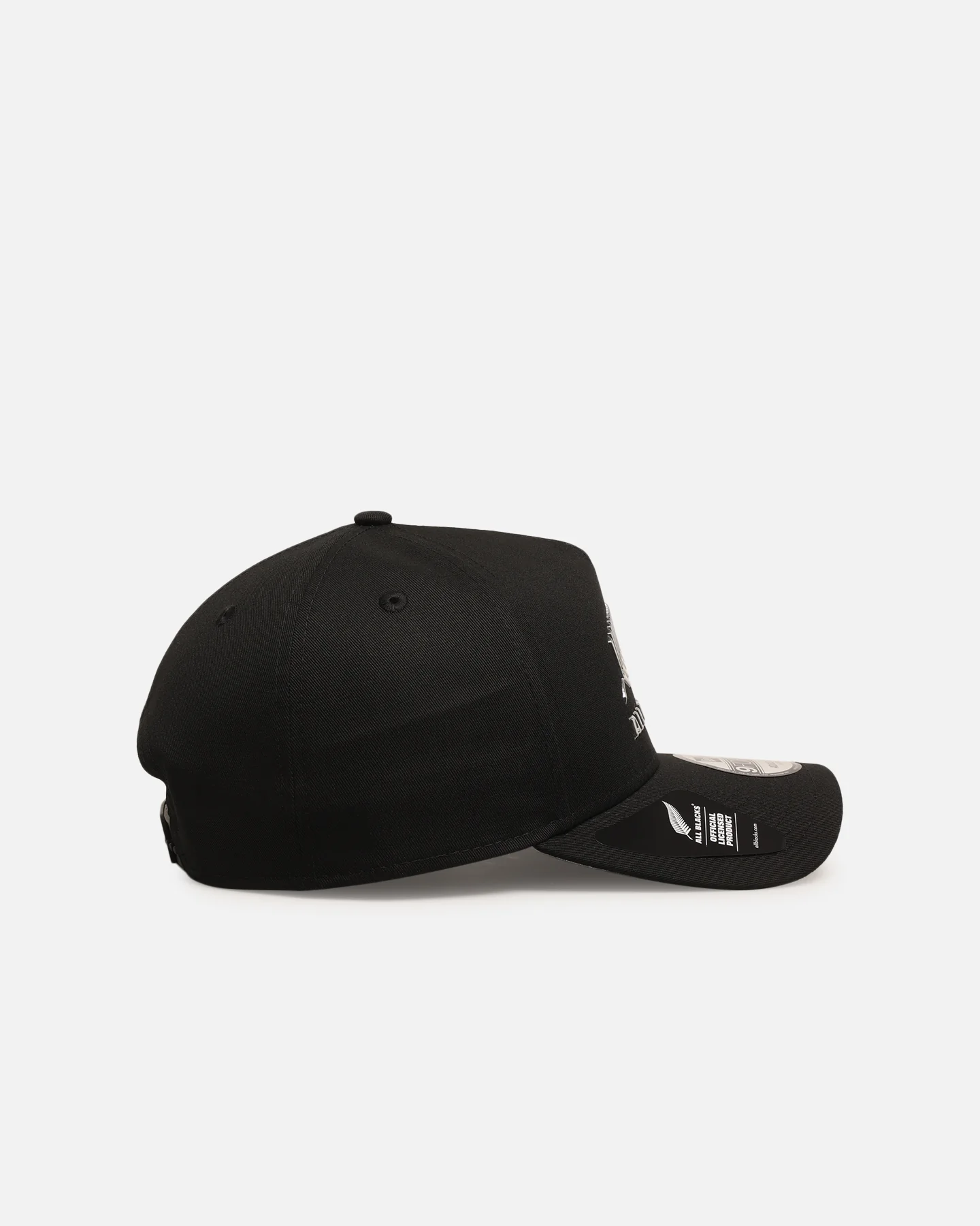 New Era New Zealand All Blacks 'Silver Badge' 9FORTY A-Frame Snapback Black - Image 3