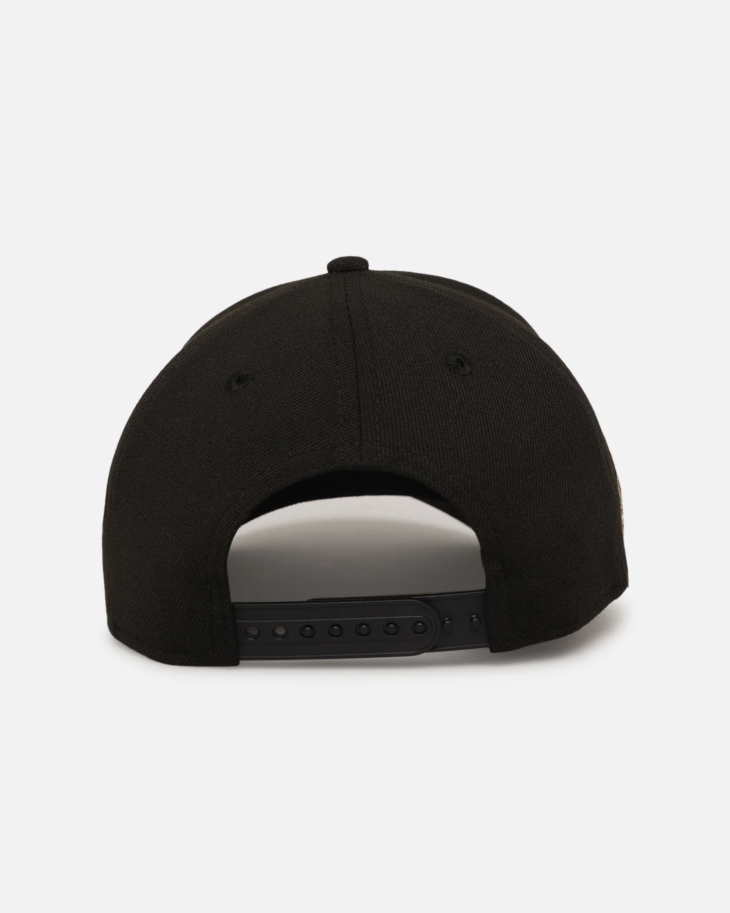 New Era New Zealand Warriors '2025 NRL Vegas Round' 9SEVENTY Stretch Snapback Black/Gold - Image 2