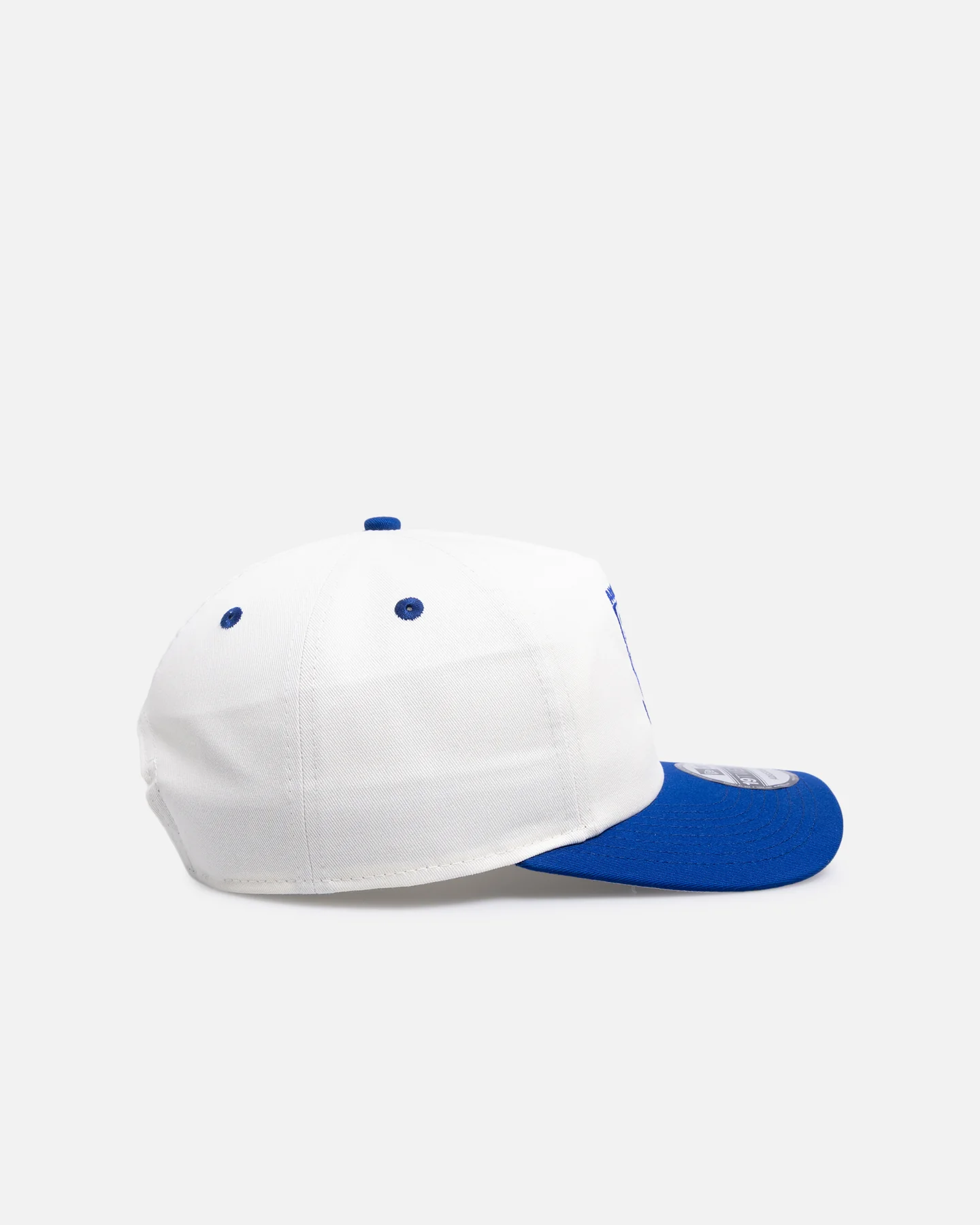 New Era New Zealand Warriors 'Retro Chrome' 19TWENTY Snapback Official Team Colour - Image 3