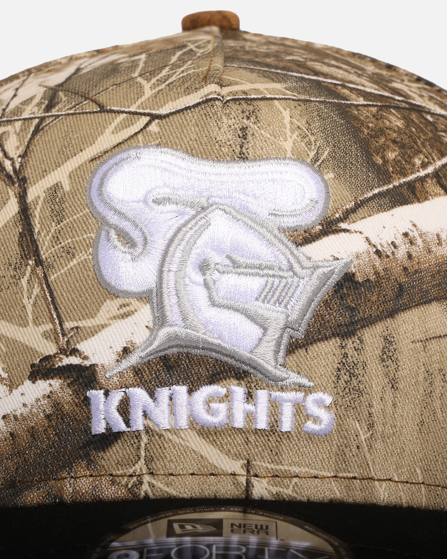 New Era Newcastle Knights 'NRL Real Tree' 9FORTY A-Frame Snapback Real Tree Camo - Image 5