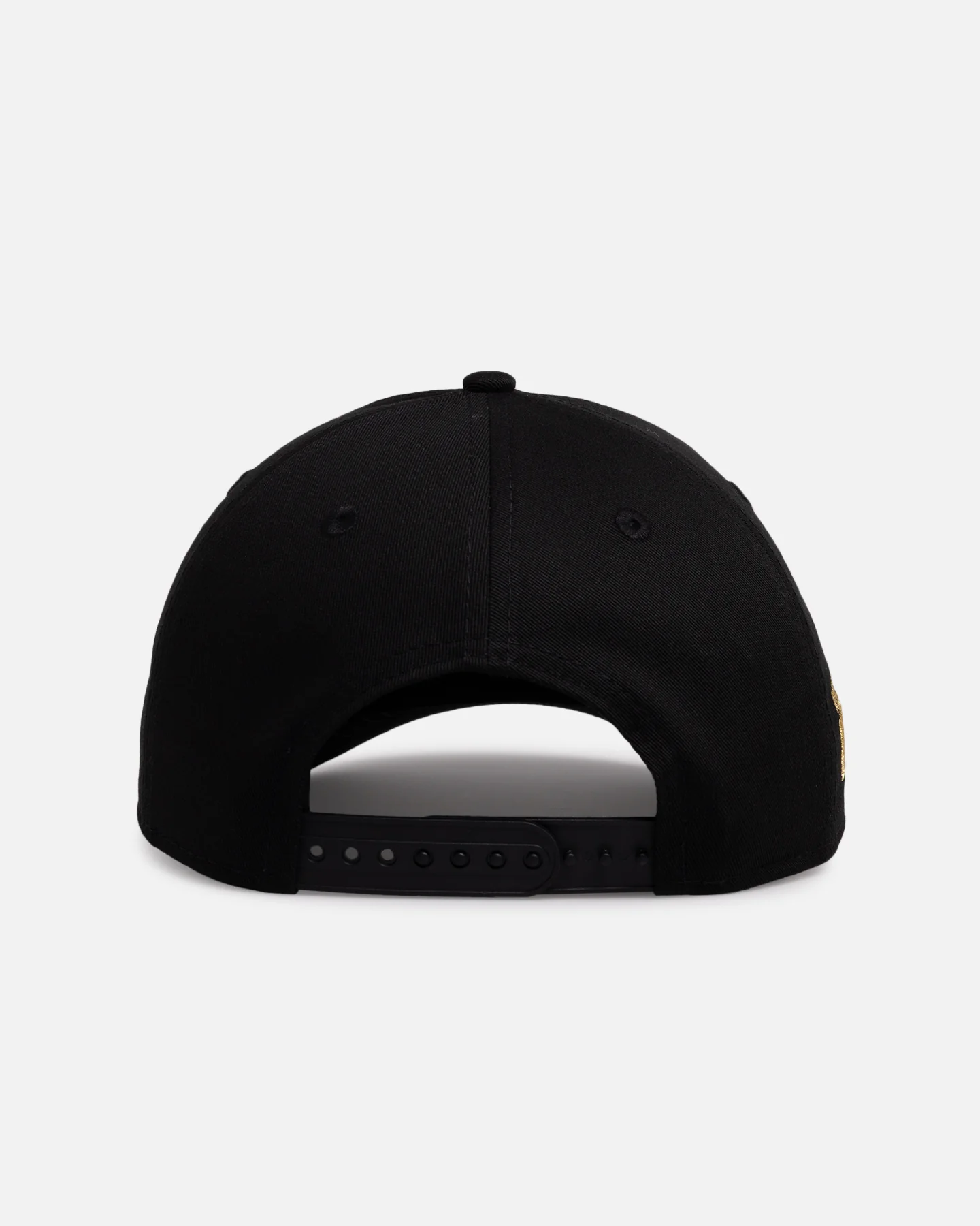 New Era Newcastle Knights 'NRL Vegas Round 2026' 9FORTY A-Frame Snapback Black/Gold - Image 2