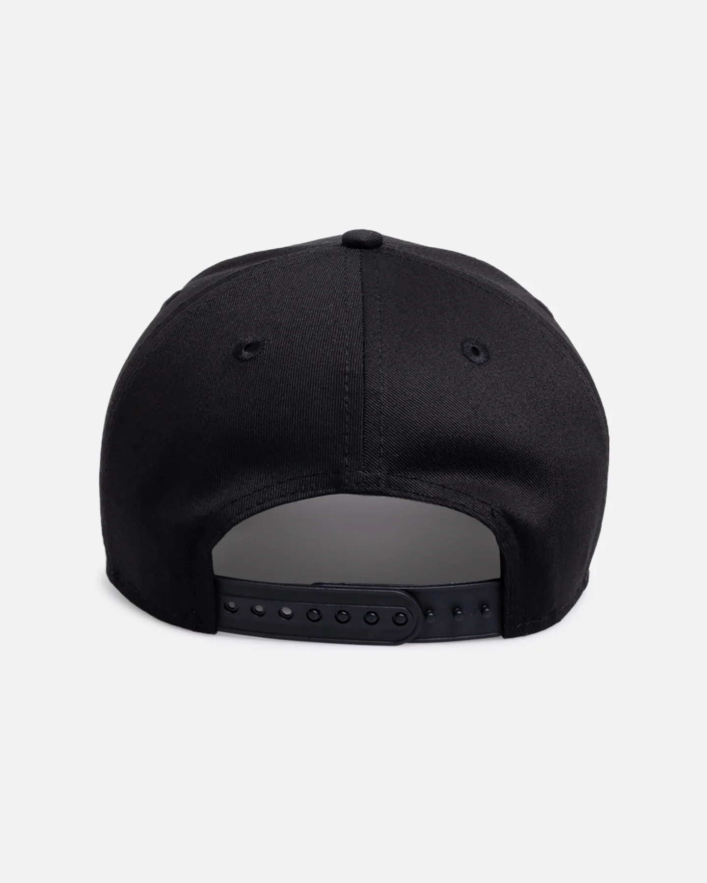 New Era North Queensland Cowboys 'NRL Glow In The Dark' 9FORTY A-Frame Snapback Black - Image 3