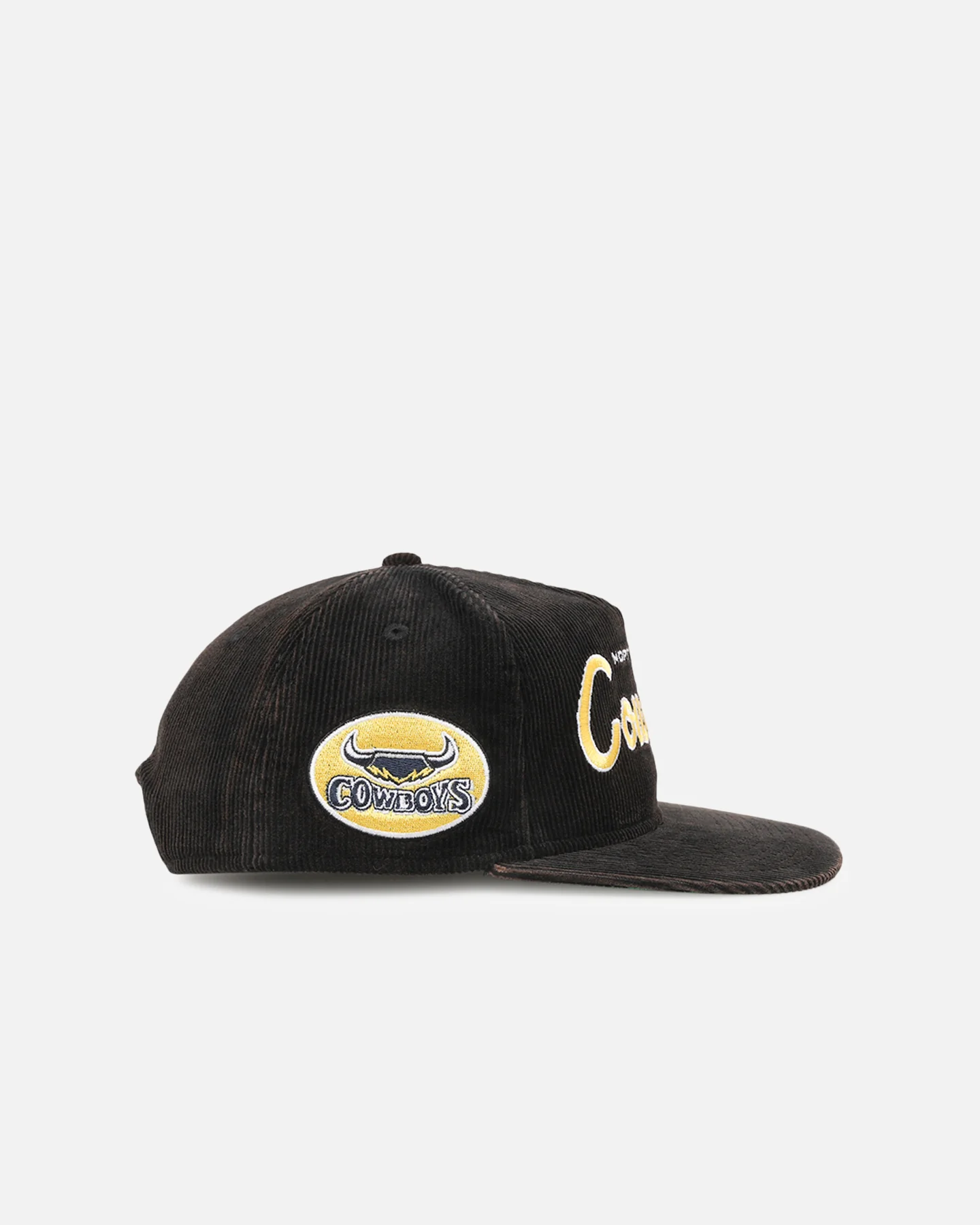 New Era North Queensland Cowboys 'NRL Golfer Washed Black' Pre-Curved Corduroy Golfer Snapback Washed Black - Image 3