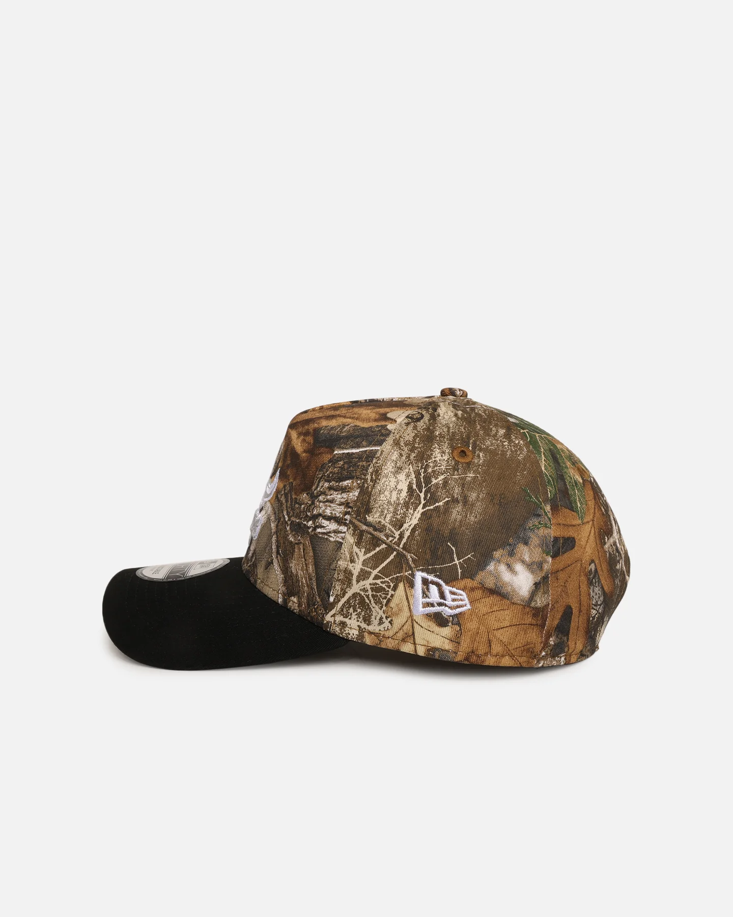 New Era North Queensland Cowboys 'NRL Real Tree' 9FORTY A-Frame Snapback Real Tree Camo - Image 4