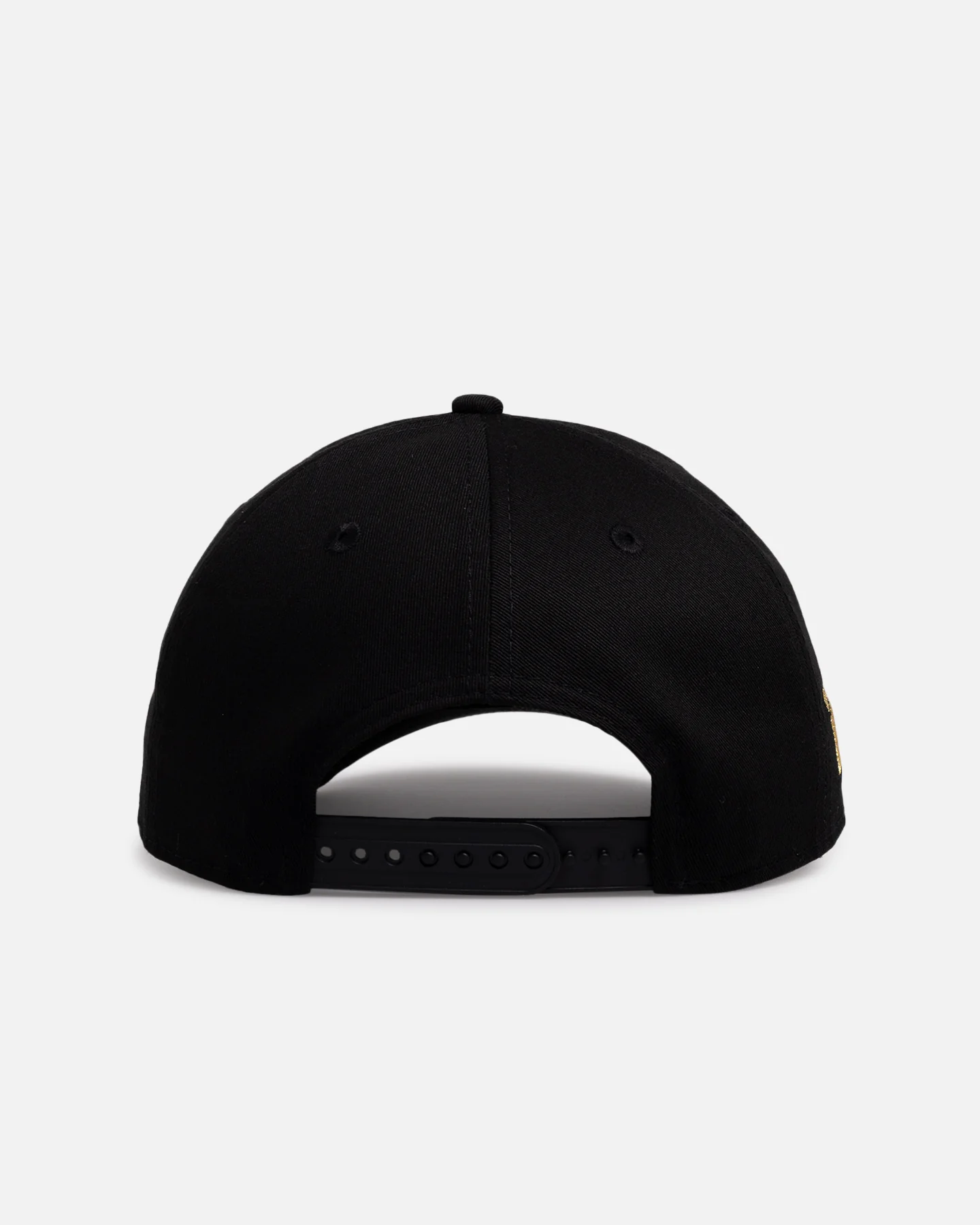 New Era North Queensland Cowboys 'NRL Vegas Round 2026' 9FORTY A-Frame Snapback Black/Gold - Image 2