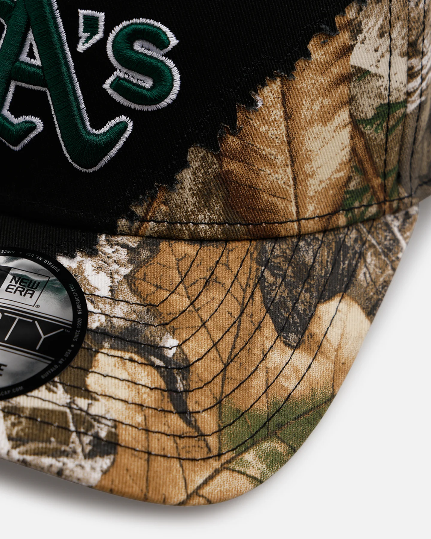 New Era Oakland Athletics 'Camo Tear Away' 9FORTY A-Frame Snapback Camo/Official Team Color - Image 2
