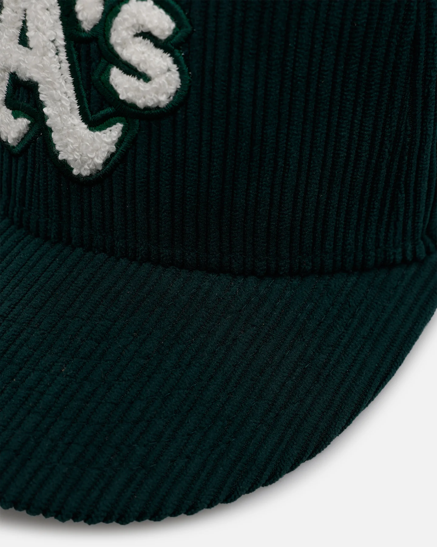 New Era Oakland Athletics 'Chenille Pop' 59FIFTY Fitted Official Team Color - Image 2