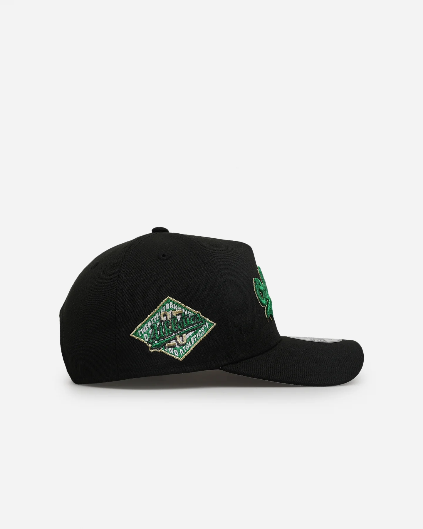 New Era Oakland Athletics 'Metallic Wordmark' 9FORTY A-Frame Snapback Black - Image 3