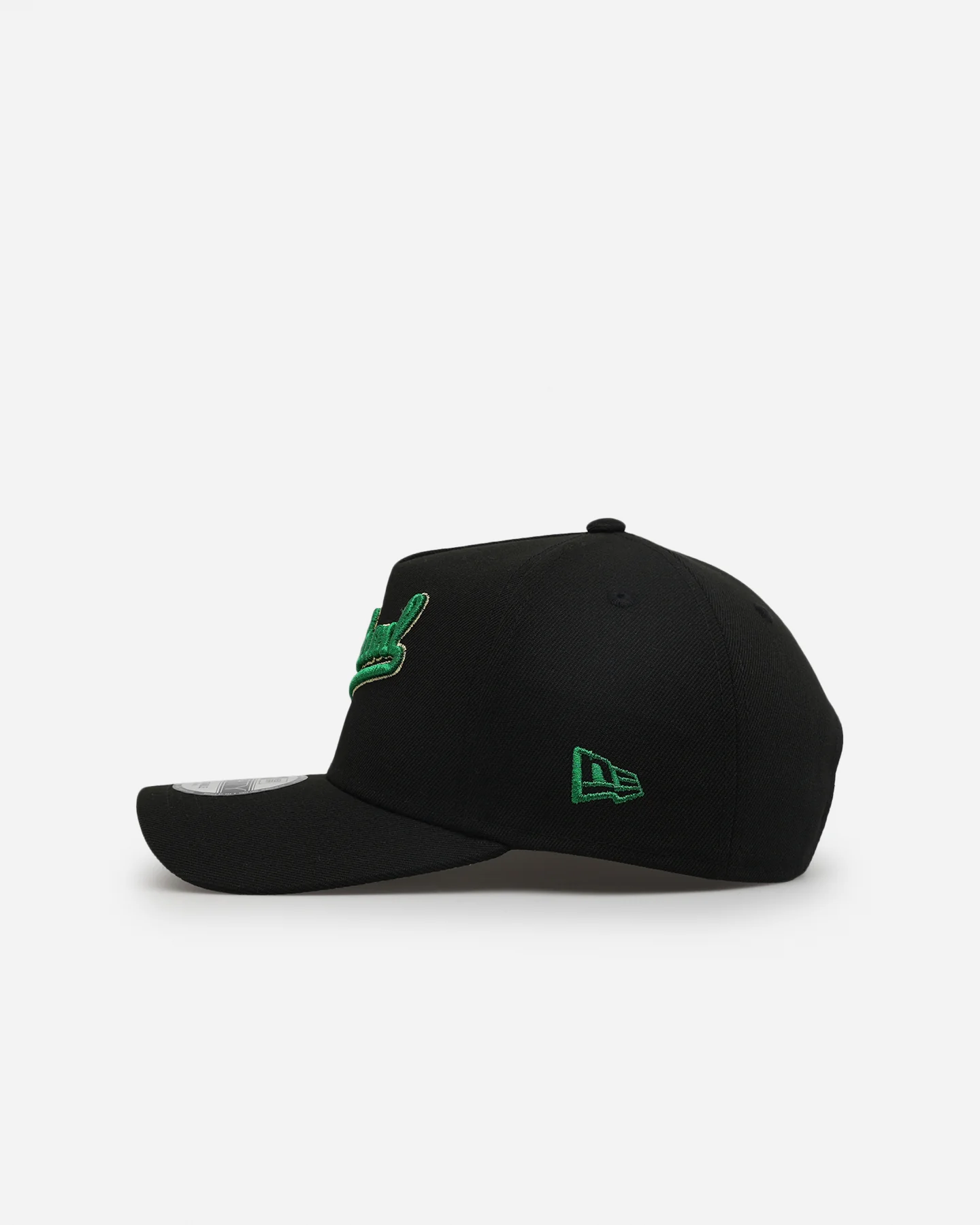 New Era Oakland Athletics 'Metallic Wordmark' 9FORTY A-Frame Snapback Black - Image 4