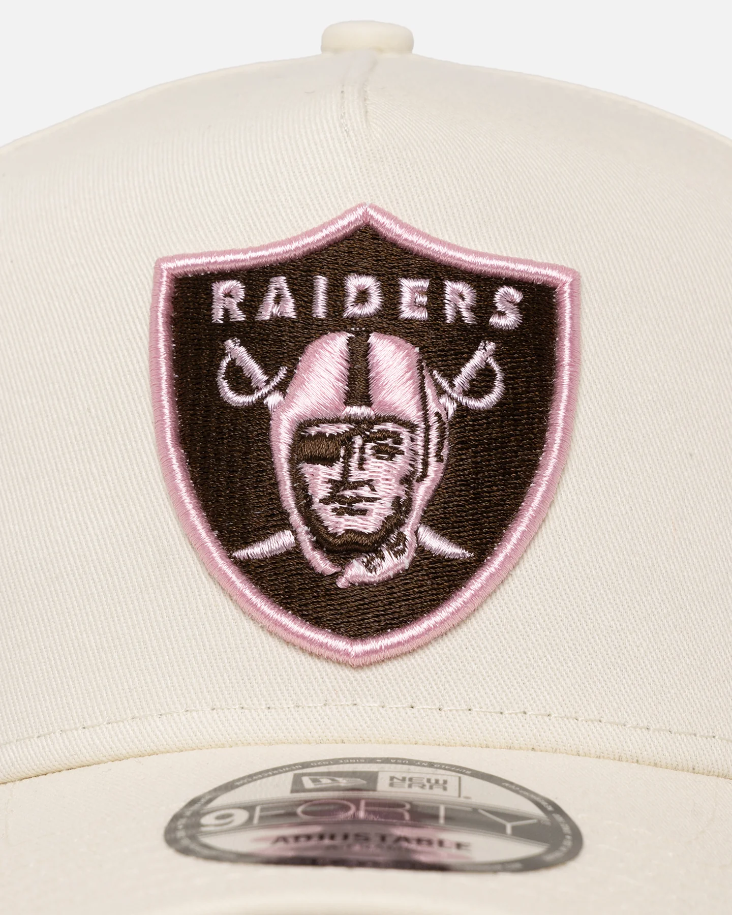 New Era Oakland Raiders 'Neapolitan Chrome' 9FORTY A-Frame Snapback Chrome/Pink Met - Image 5