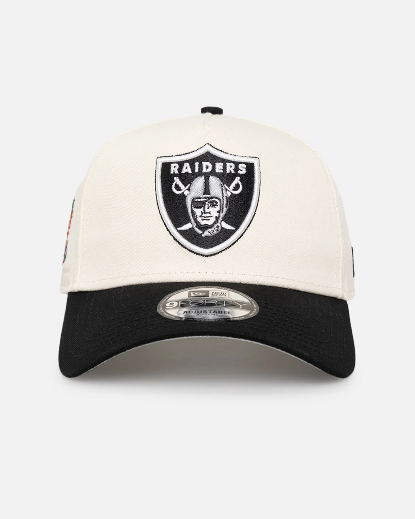 New Era Oakland Raiders 'NFL City Originals' 9FORTY A-Frame Snapback Chrome White/OTC - Image 2
