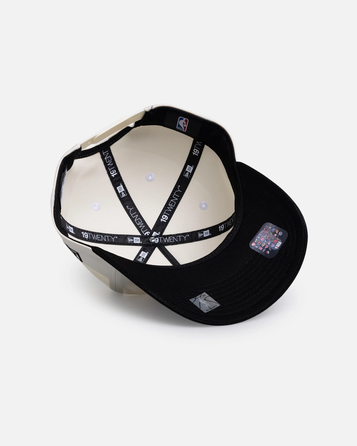 New Era Philadelphia 76ers 'Chrome White' 19TWENTY Snapback White/Black - Image 6