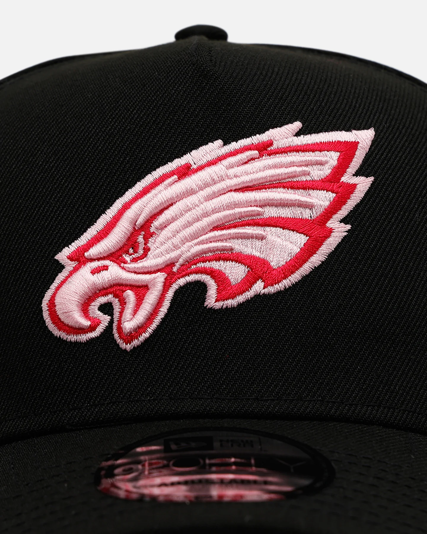 New Era Philadelphia Eagles 'Black And Pink' 9FORTY A-Frame Snapback Black/Pink - Image 5