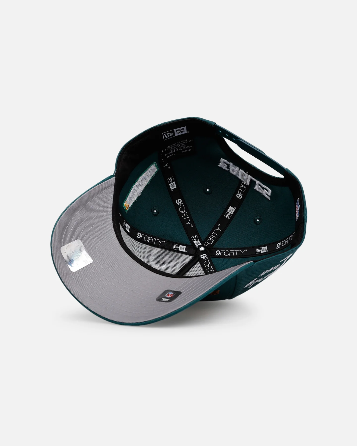 New Era Philadelphia Eagles 'City Icons' 9FORTY A-Frame Snapback Green - Image 6