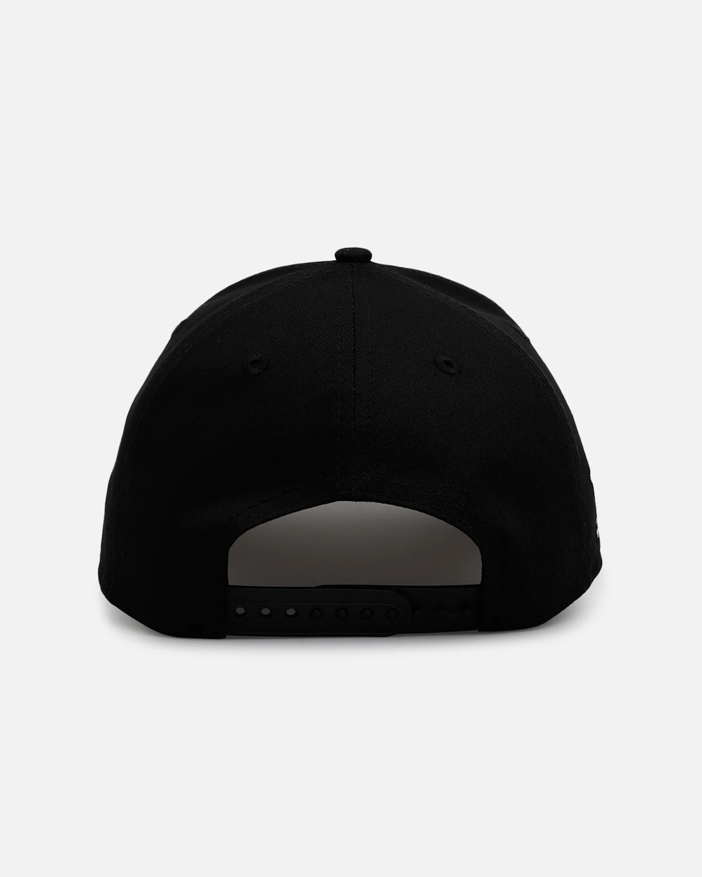 New Era Philadelphia Eagles 'Gothic Arch 2.0' 9FORTY A-Frame Snapback Black/White - Image 2