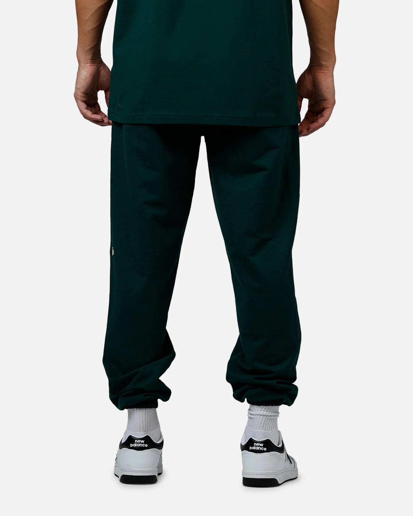 New Era Philadelphia Eagles Logo Select Sweat Pants Dark Green - Image 5